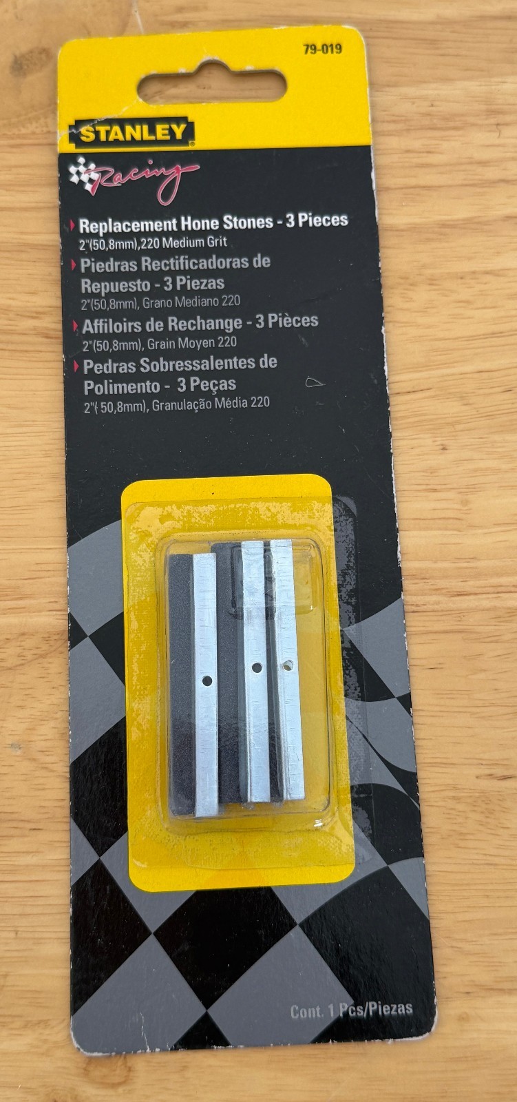 Stanley 79-019 Replacement Hone Stones – 2″ (50.8mm) 220 Medium Grit -3Piece Set