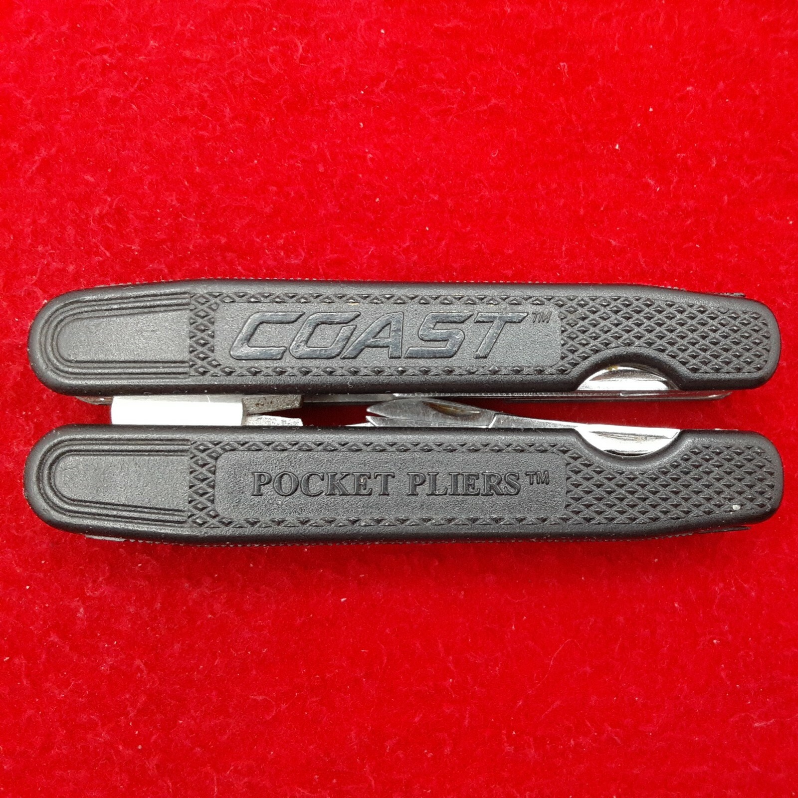 Vintage Coast Cutlery ” Pocket Pliers ” Multitool w/ Case 12 in 1 w2