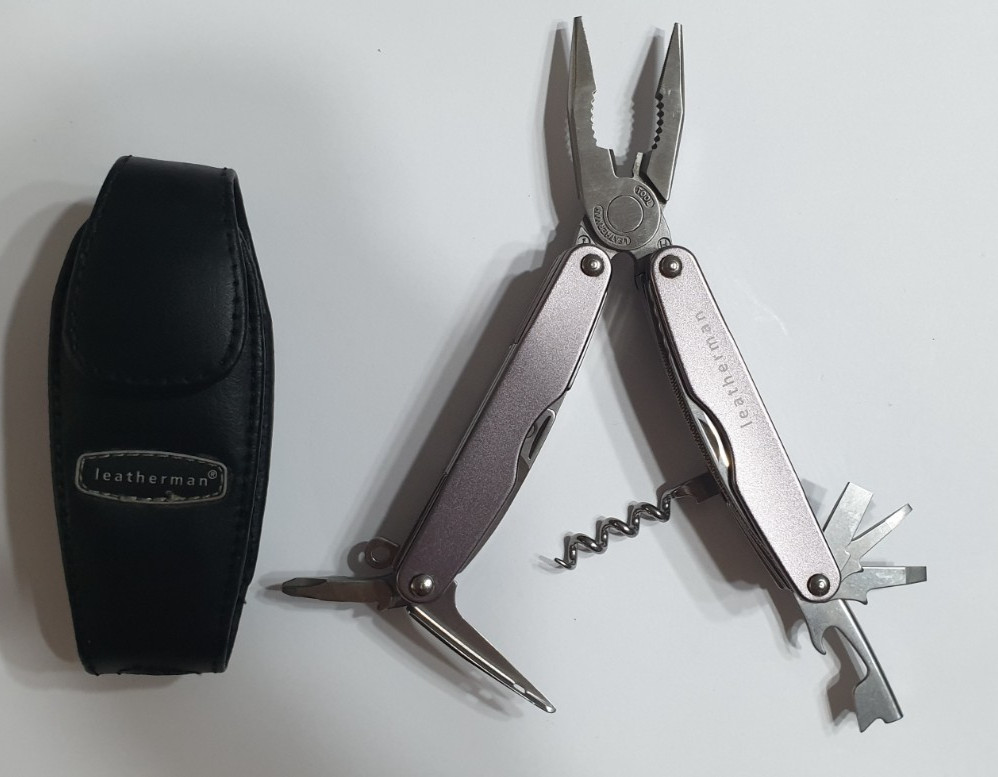 🔥 Leatherman Wave + Multi Tool Micra Keychain Bit Driver Extender Not Used Set