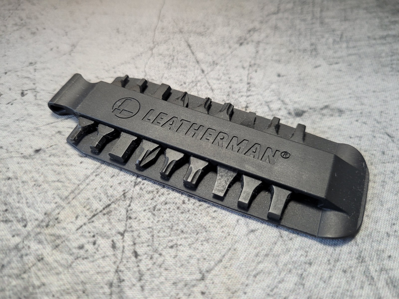 NEW Leatherman Arc Obsidian Multitool Limited Edition With Leather Sheath