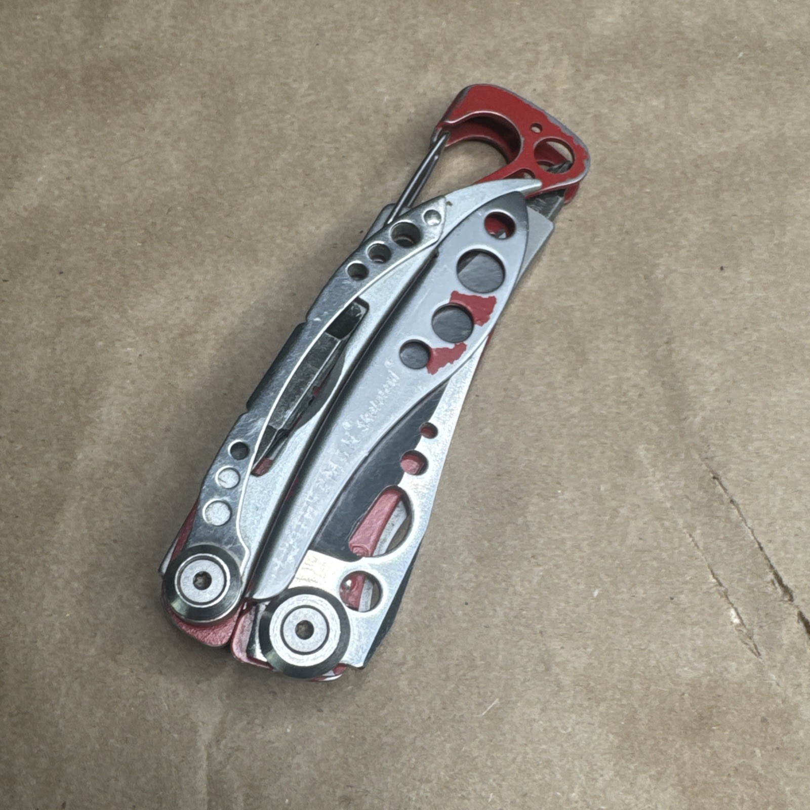 Leatherman Skeletool 7-in-1 Lightweight Multi-tool
