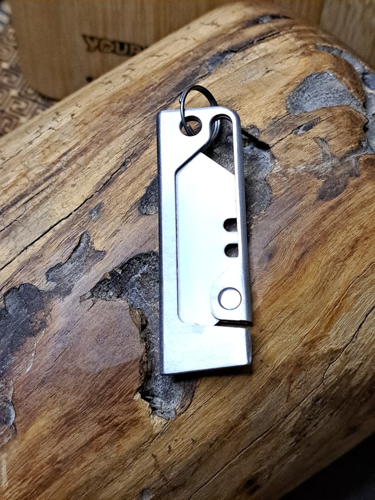 Minimalist Stainless Steel Keychain Utility Knife