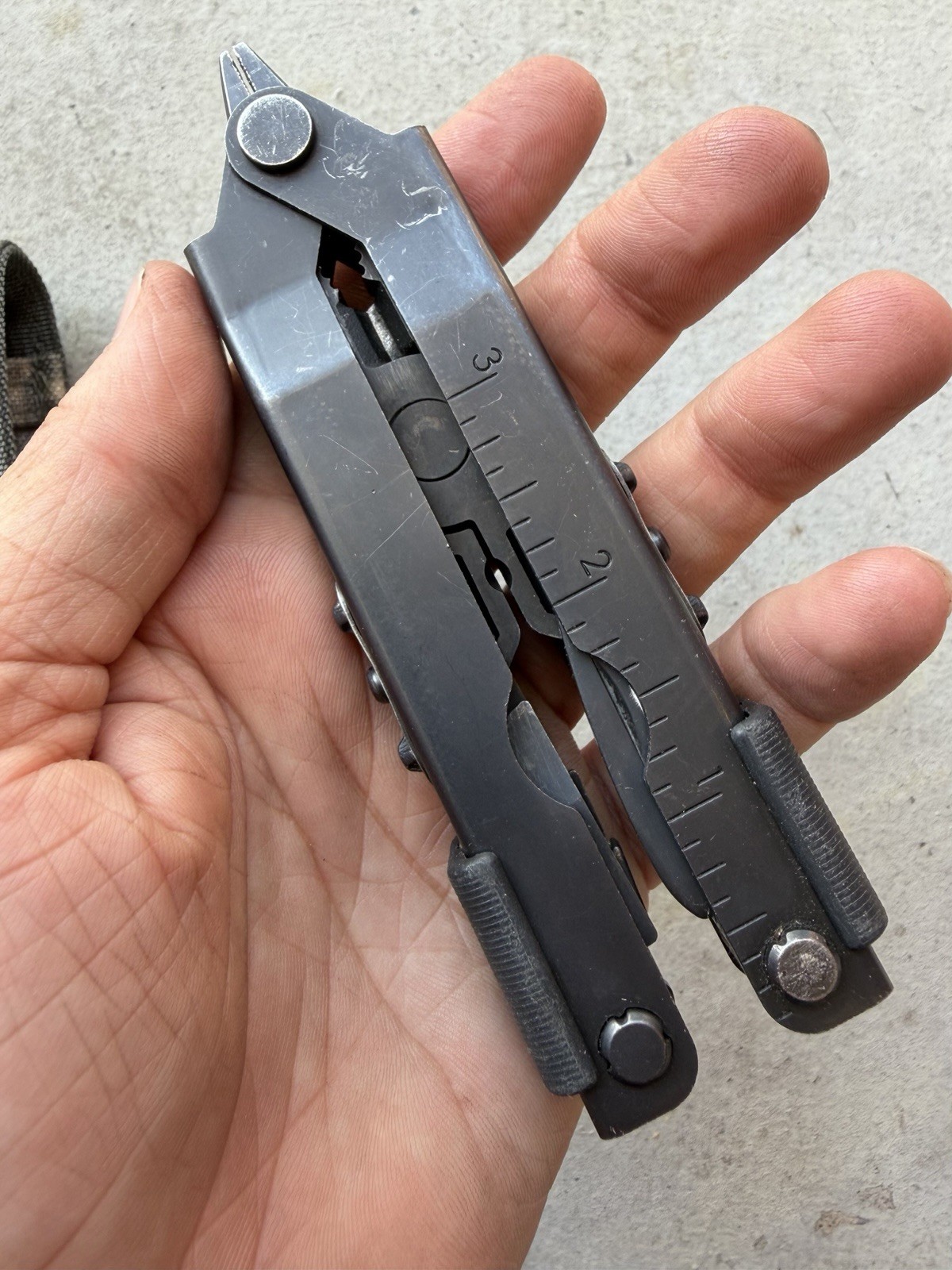 GERBER MP600 USA BLACK OXIDE MULTI TOOL, KNIFE, PLIER, W/SHEATH, VERY GOOD OA!