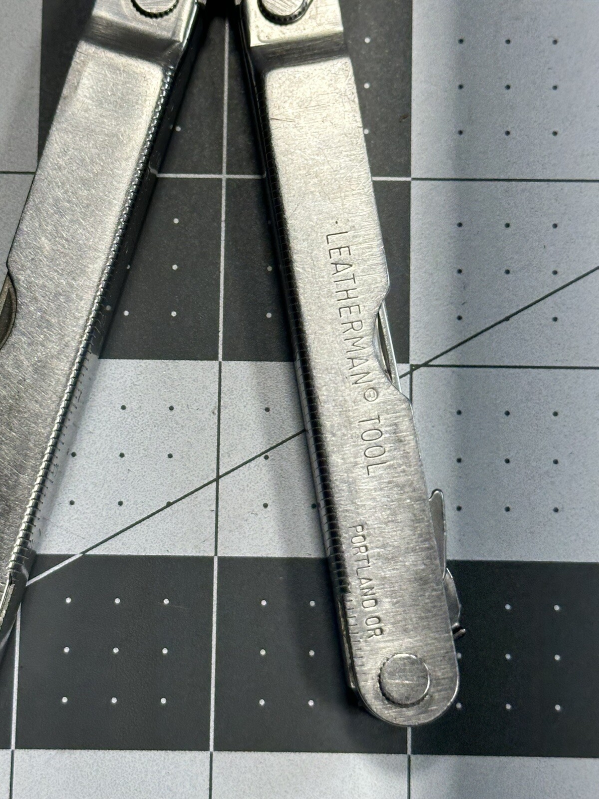Original Leatherman PST POCKET SURVIVAL TOOL – Vintage Date Code 1996 – 4727