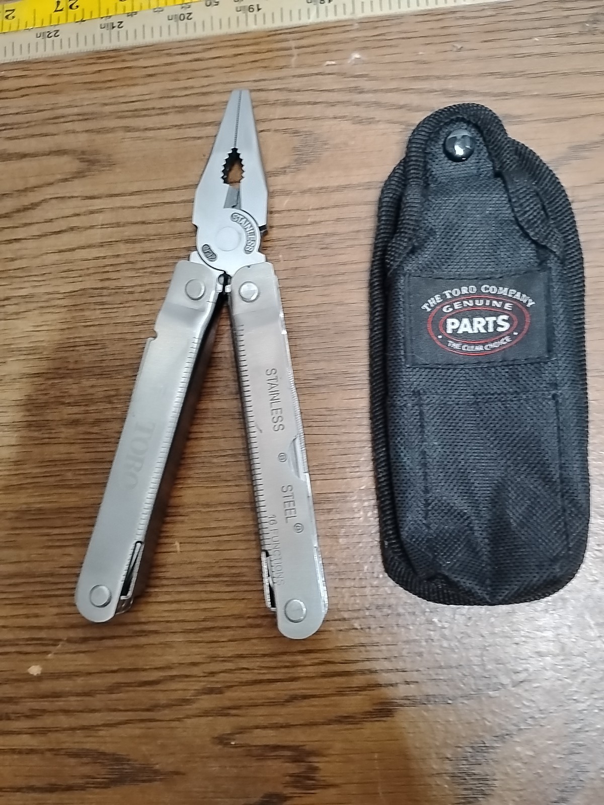 Toro Lawnmower Tractor Branded Multitool “Leatherman” Type 16 Functions New