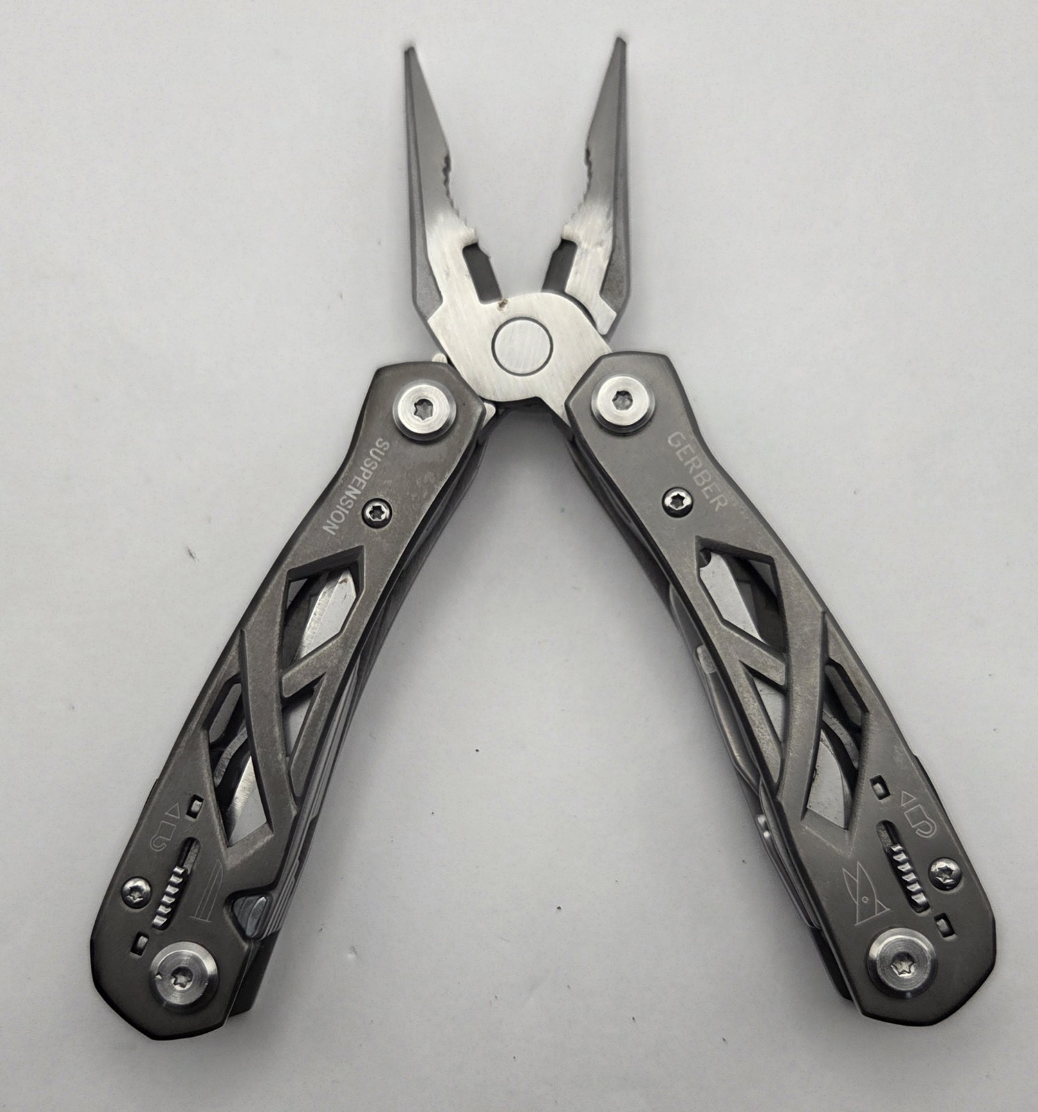 Gerber Suspension Multi-Tool Multi-Plier w/ Sheath L-5