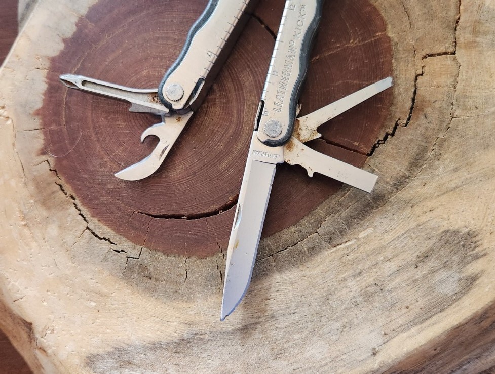 Leatherman KICK Multi Tool Multitool Knife Pliers – Great Condition (READ) – K28
