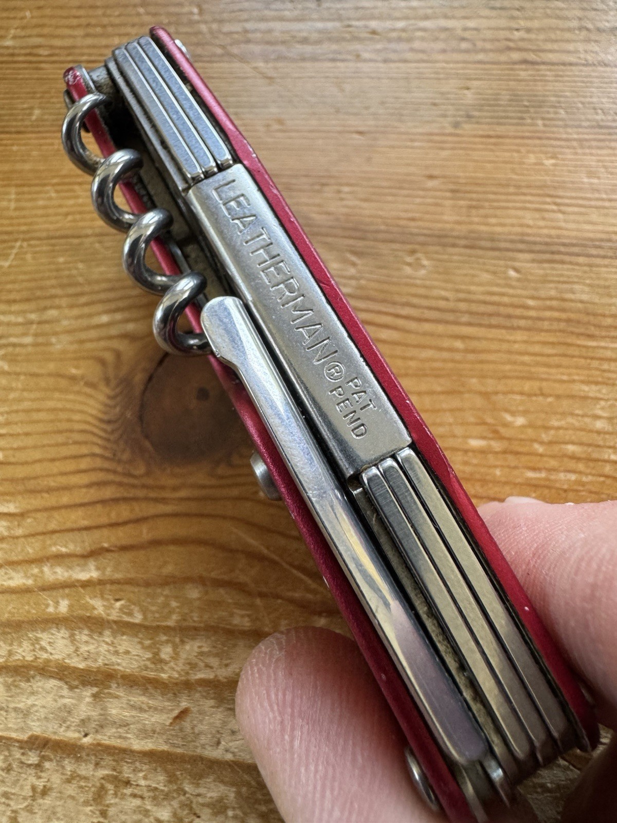 Leatherman Juice C2 Red Multi Tool! RETIRED!