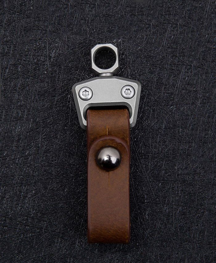 EDC Titanium Alloy + Leather Portable Car Universal Keychain Hanging Buckle Tool