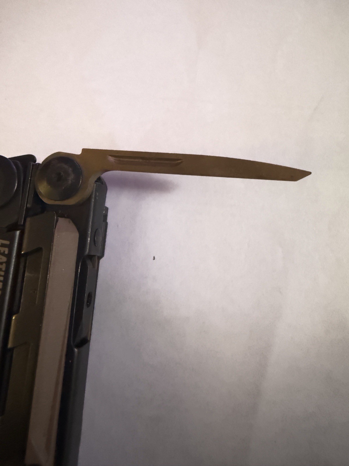 Leatherman MUT Black Oxide Multi-Tool Wire Cutter Version w/ Bits Excellent