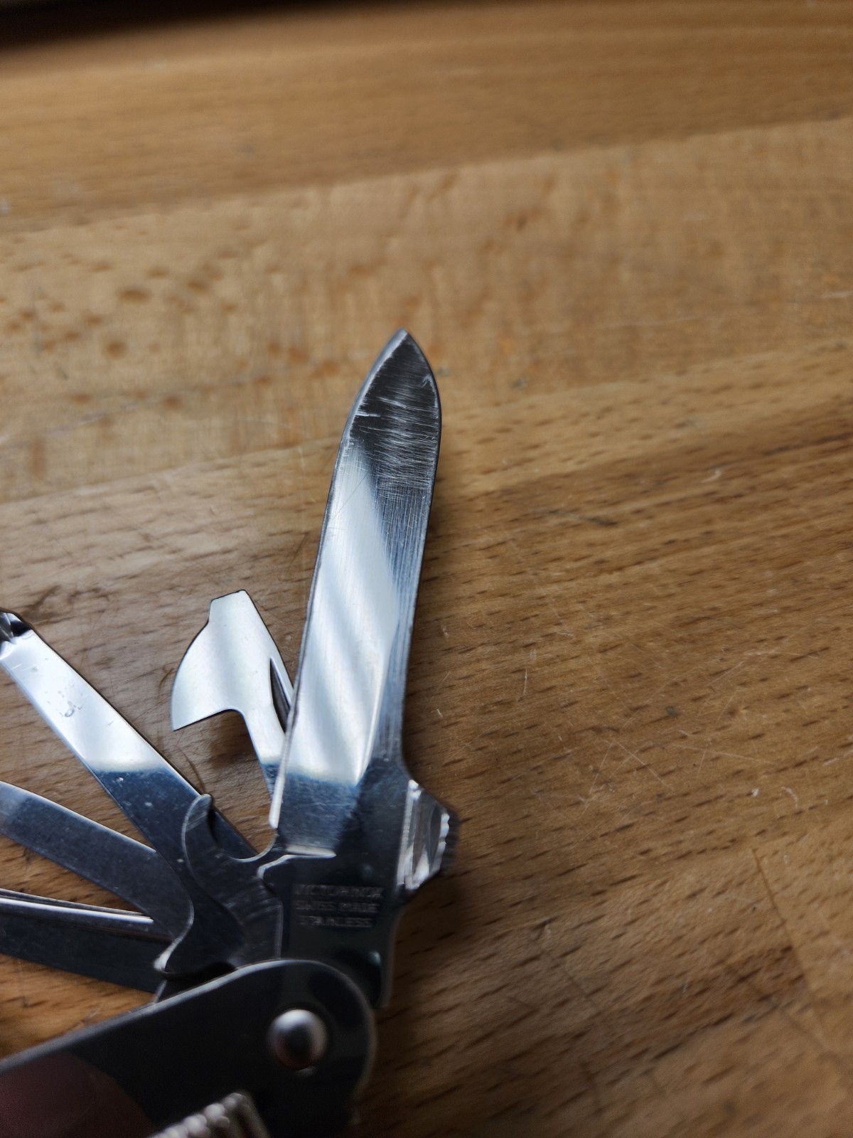 Victorinox Swisstool Spirit MX One Hand Opening Blade Multitool – Silver