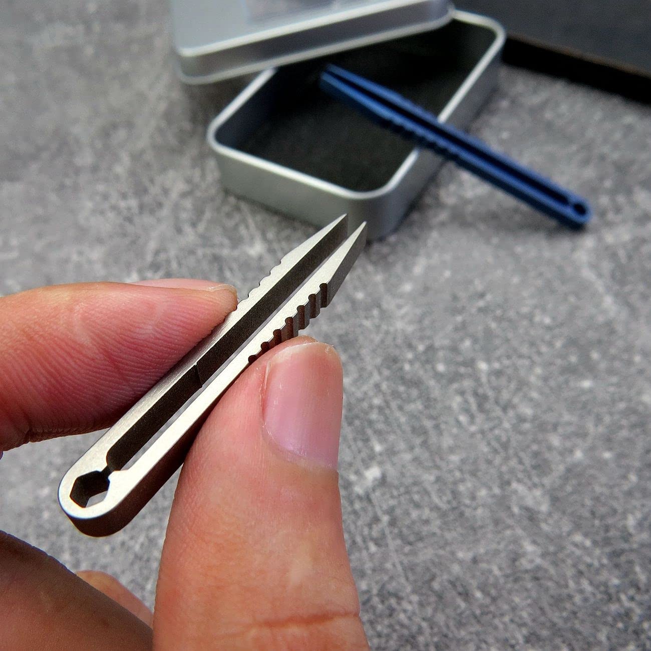 Canku 2pcs Mini Tweezers Titanium Portable Alloy EDC Blue