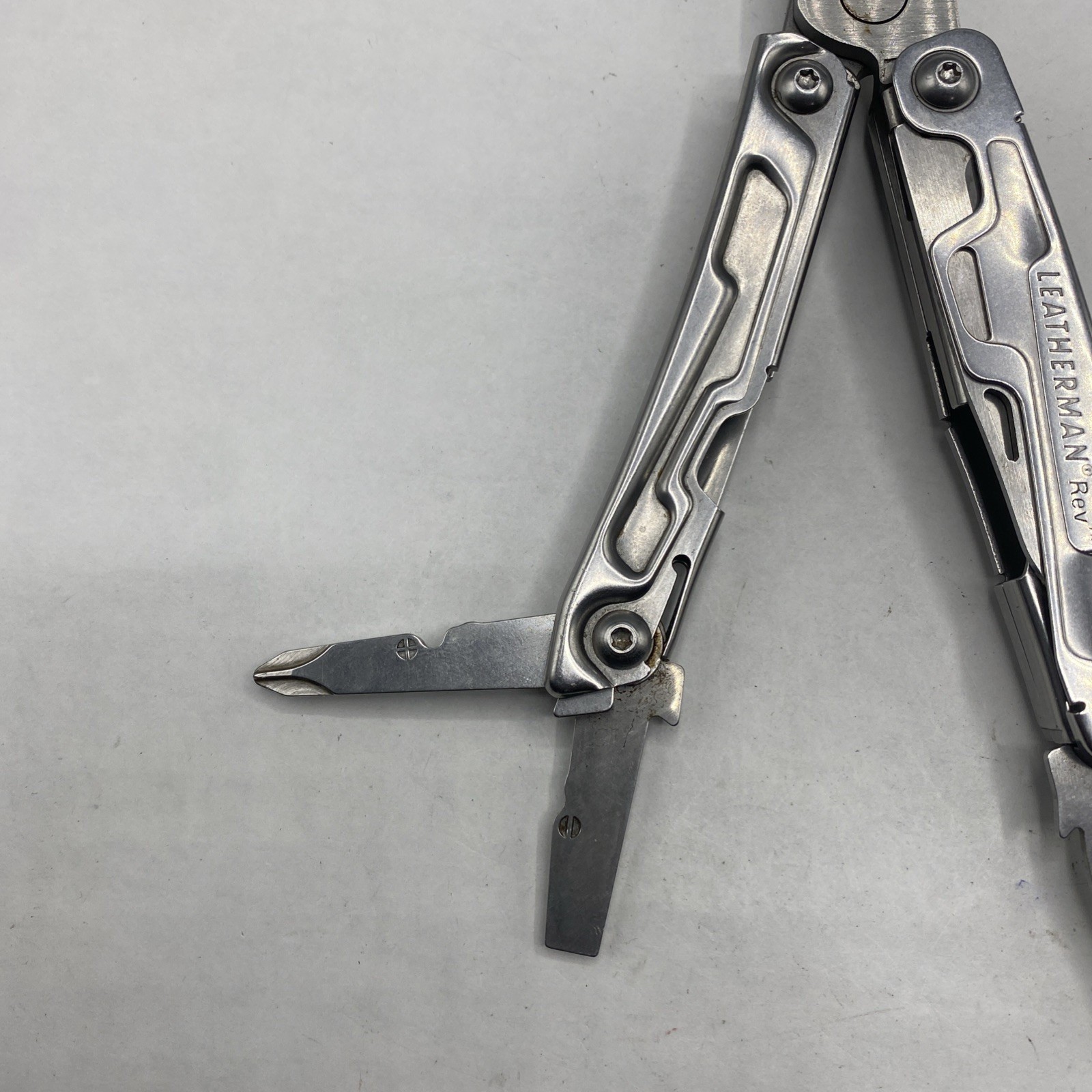 Leatherman Rev 3.8″ Multi-Tool, Stainless!