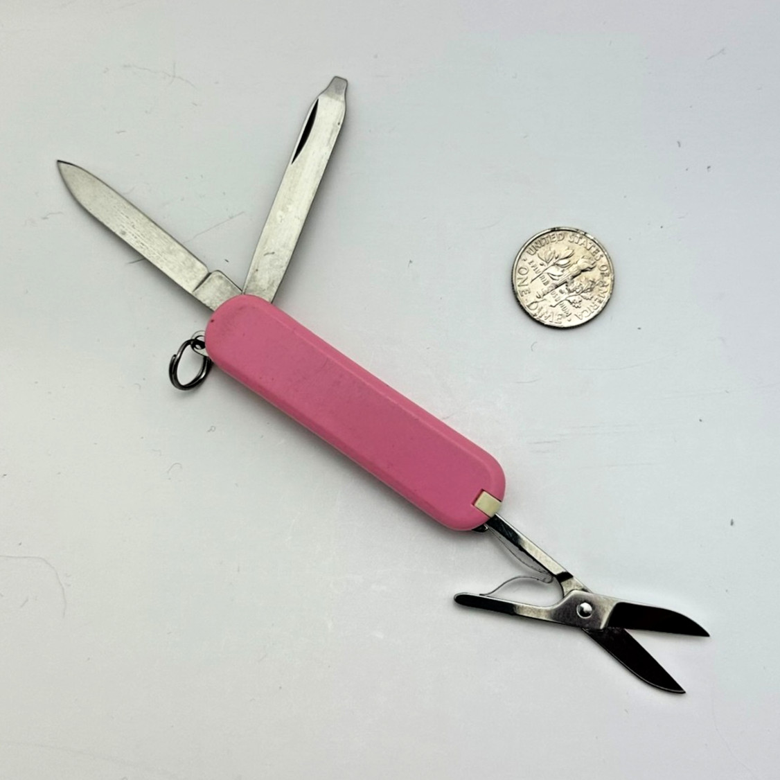 Victorinox Swiss Army Classic SD Pocket Knife Pink Keychain Multi Tool Used Cute