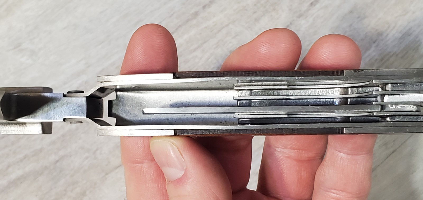 Sheffield Axe Multi Tool Camping Knives Utility Phillips Screwdriver Hammer 12/1