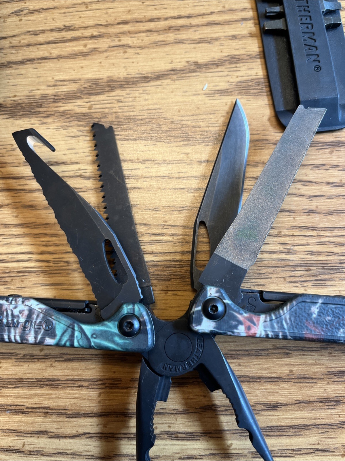 Leatherman Charge Realtree Camo With Bits And Camouflage Case