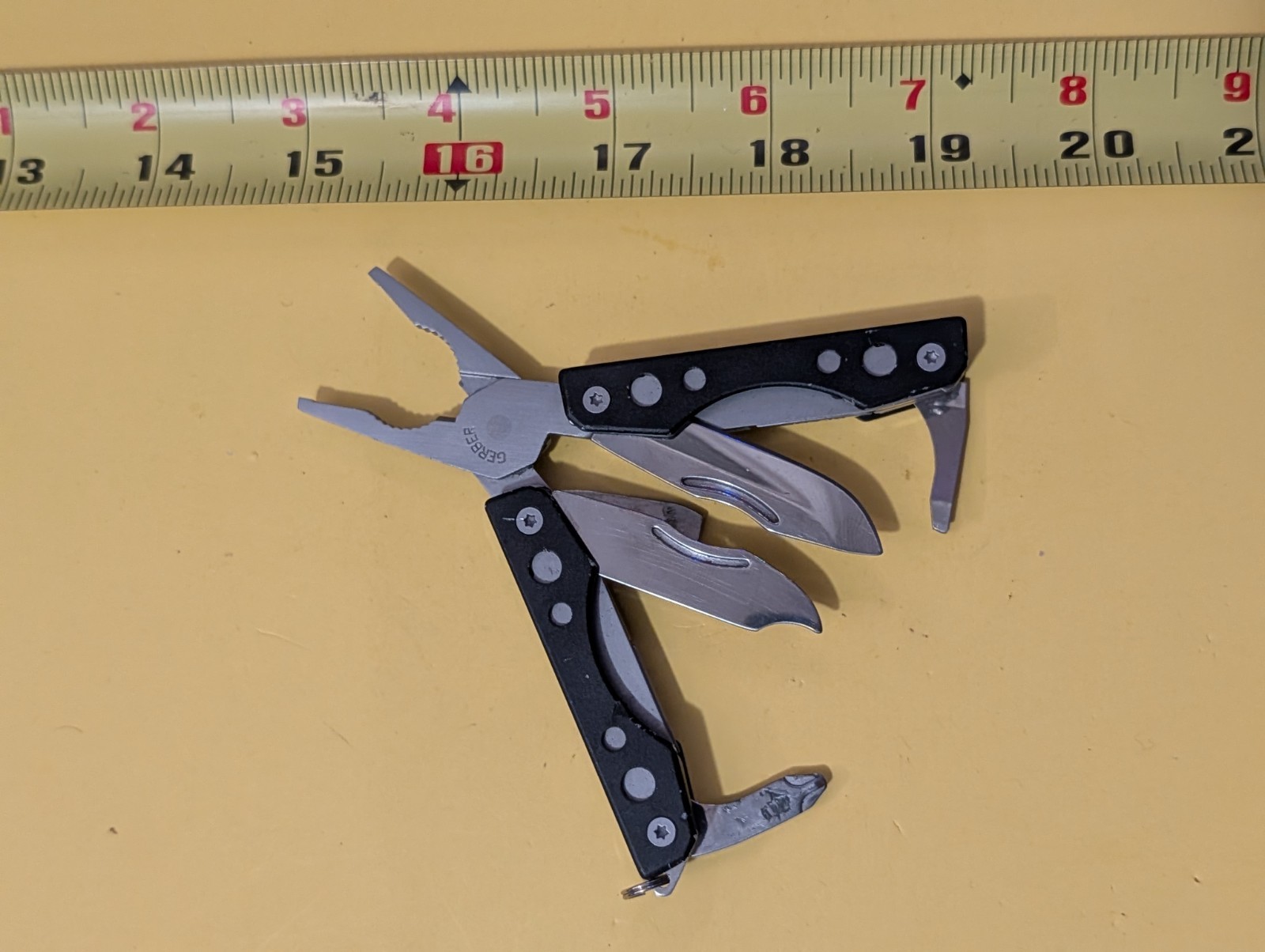 Gerber Clutch Mini Multi Tool Pliers