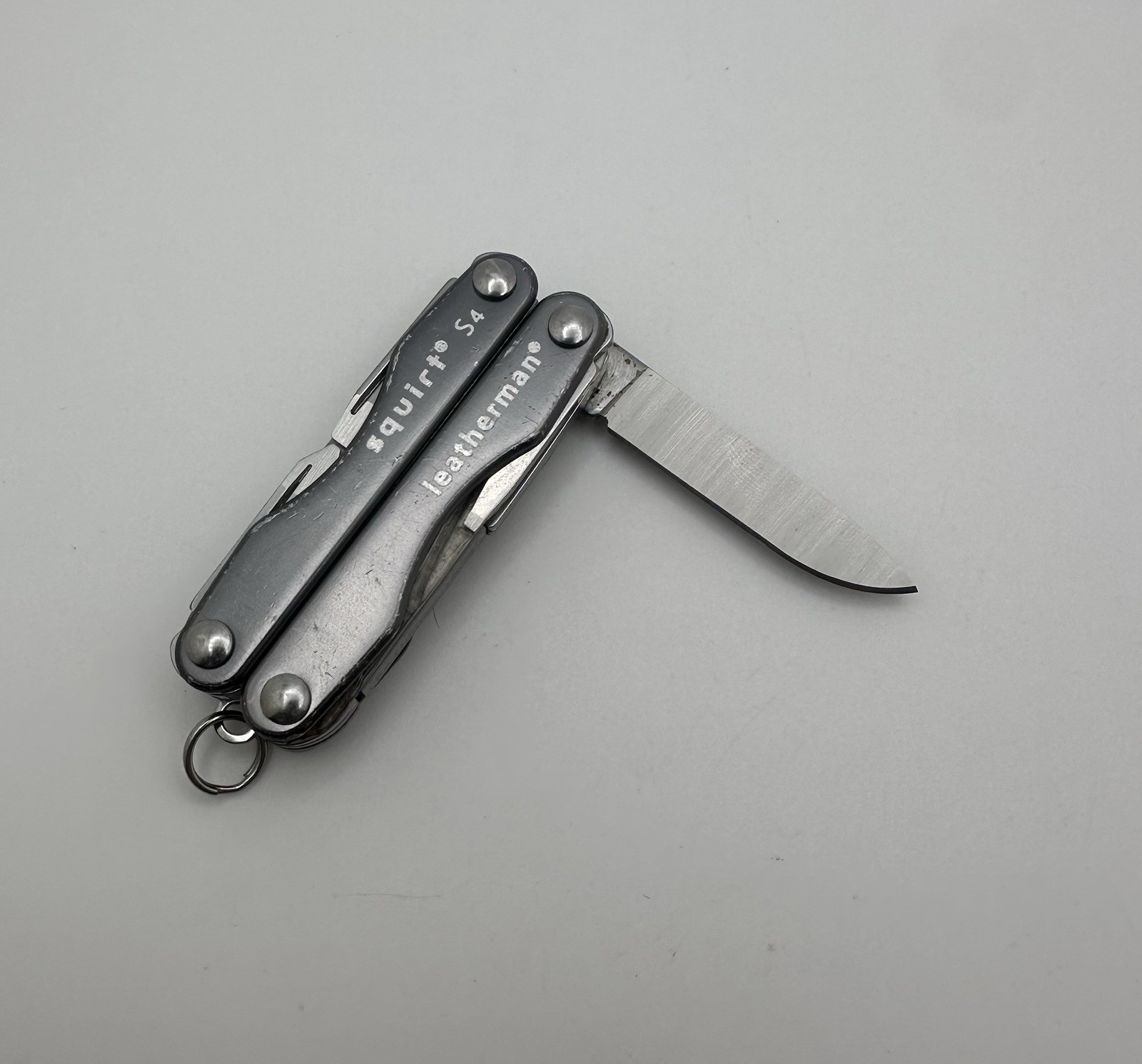 Leatherman Squirt S4 Multi-Tool Scissor Pocket Knife EDC Grey Stainless