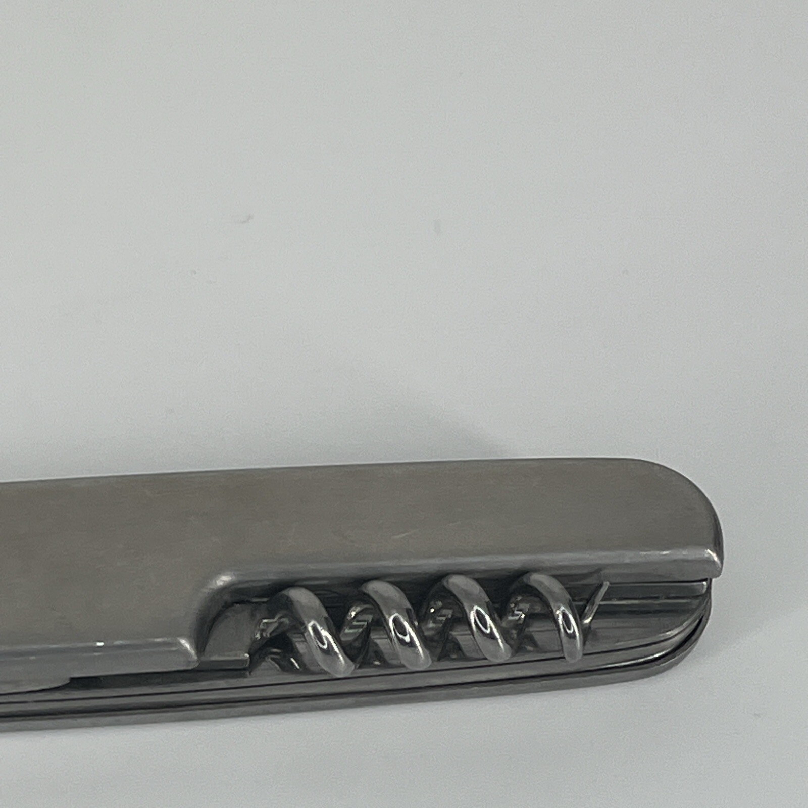 National Geographic Adventure Folding Knife Multi-Tool Bottle Opener Corkscrew