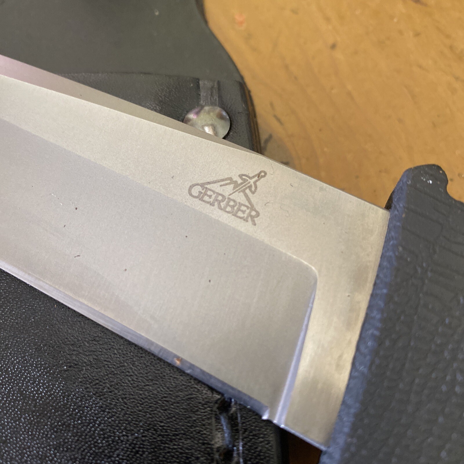 RARE/DISCONTINUED Gerber Harsey Hunter Fixed Blade Knife W/ Original Sheath