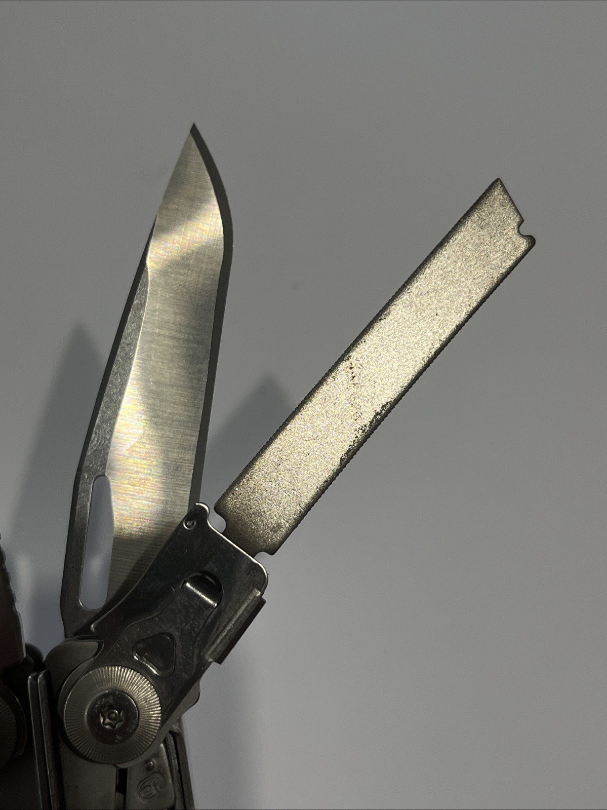 🔥 Awesome Leatherman Surge Multi-Tool Heavy duty Clean