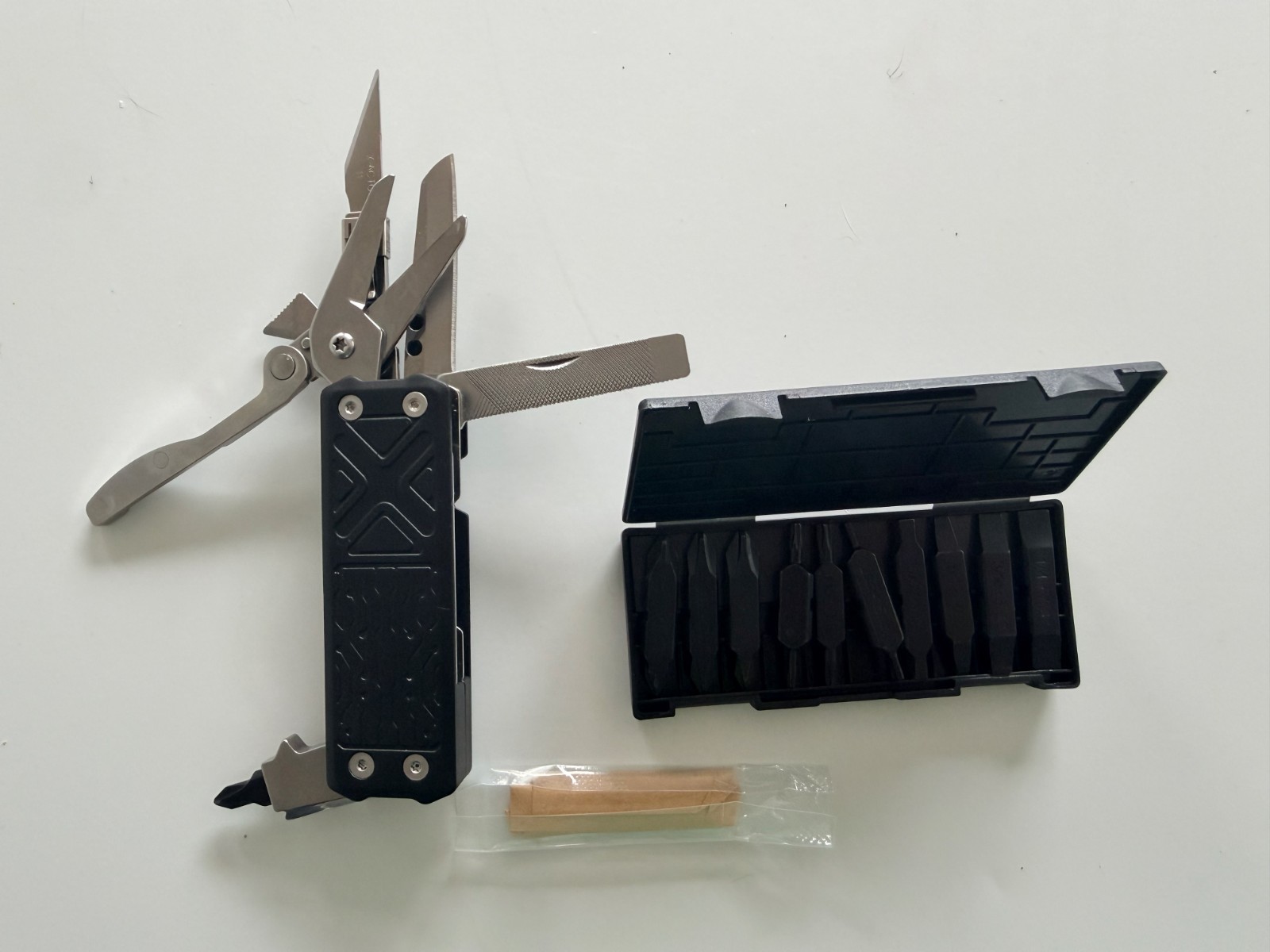 NexTool E1 Pocket Tool + Bit Kit – NEW OPEN BOX | BEST EDC POCKET TOOL