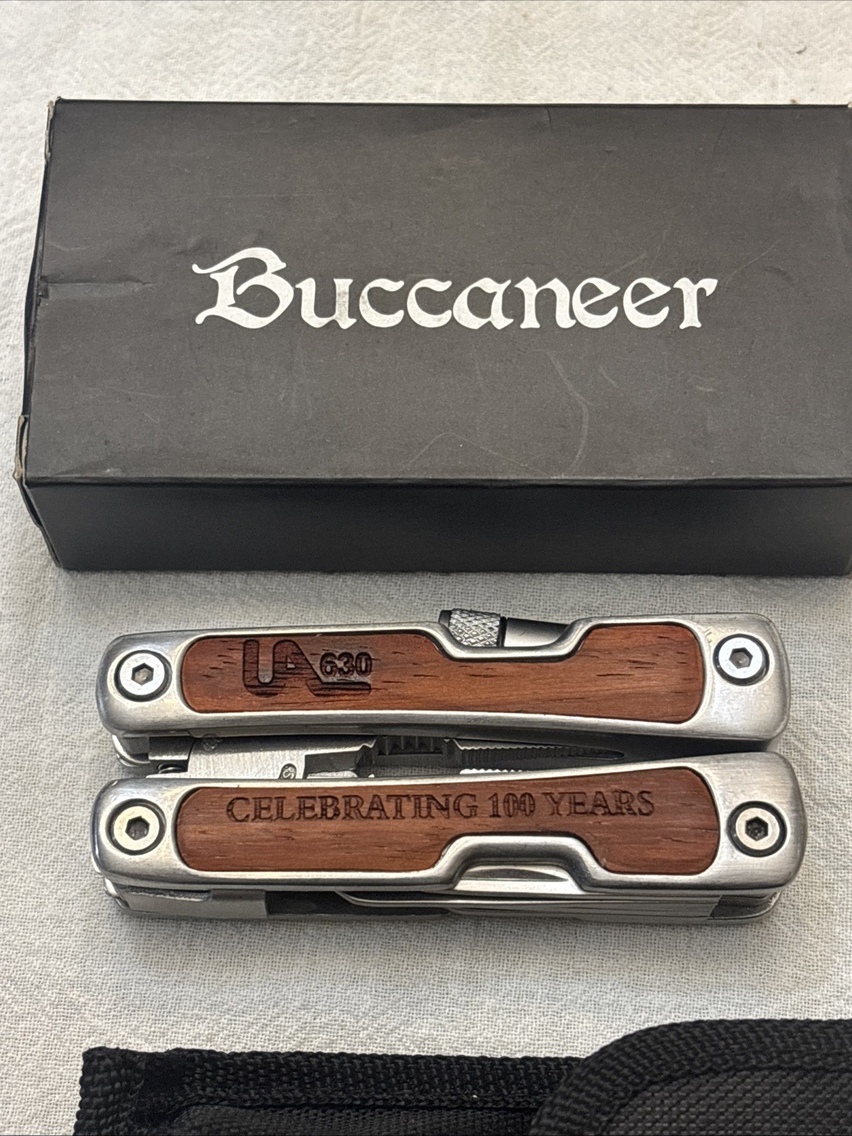 BELZIG Buccaneer Multi Tool w/ Flashlight Light +Black Pouch, Wood Inlay Handle