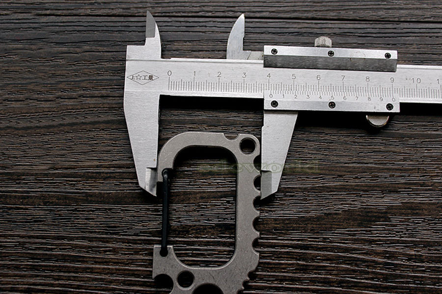 TITANER Titanium CNC Keychain Carabiner Bottle Opener Crowbar Outdoor EDC Tool