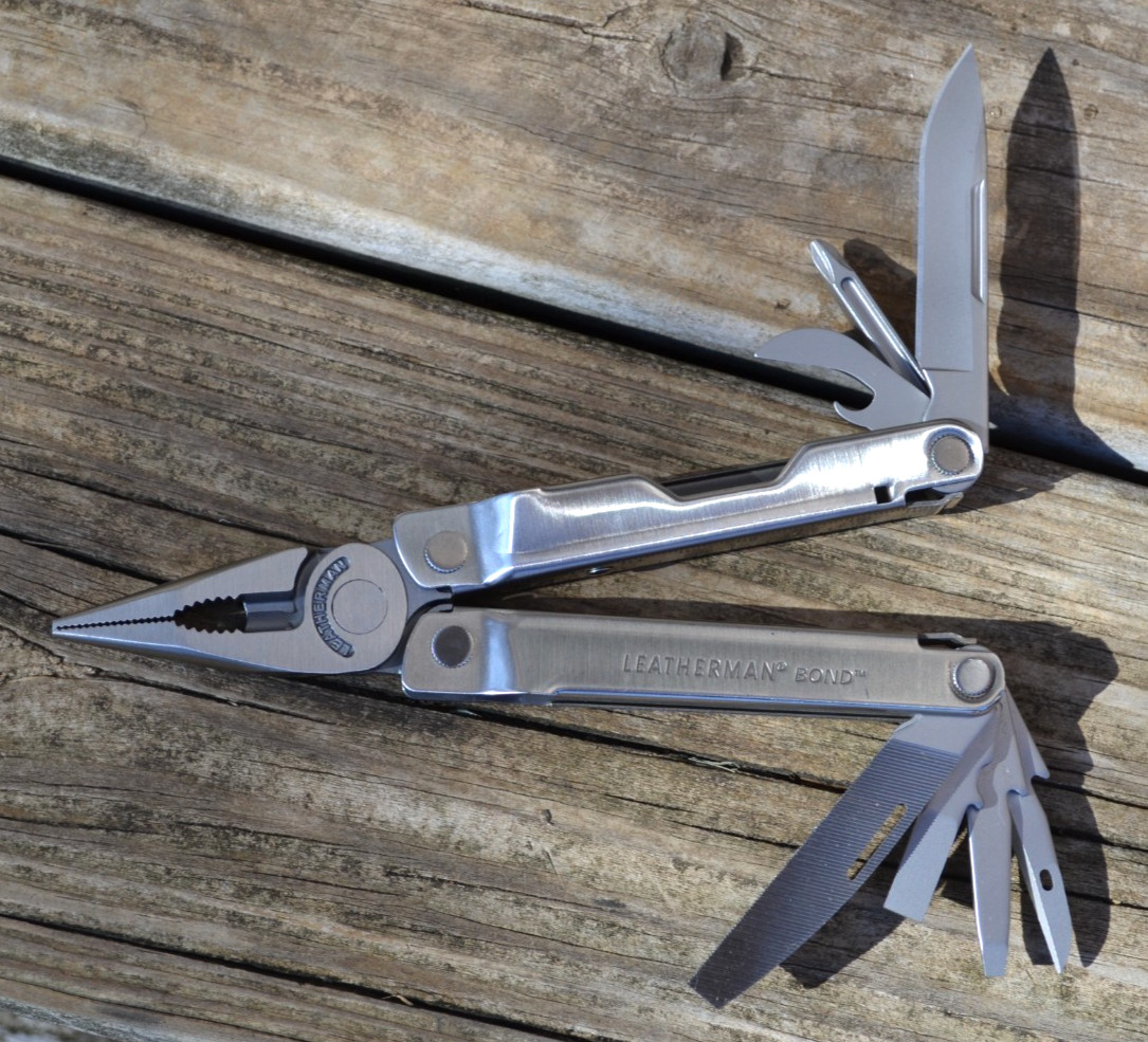 Leatherman Bond Silver Stainless Multi-Tool Knife Pliers & Other Tool–New Other