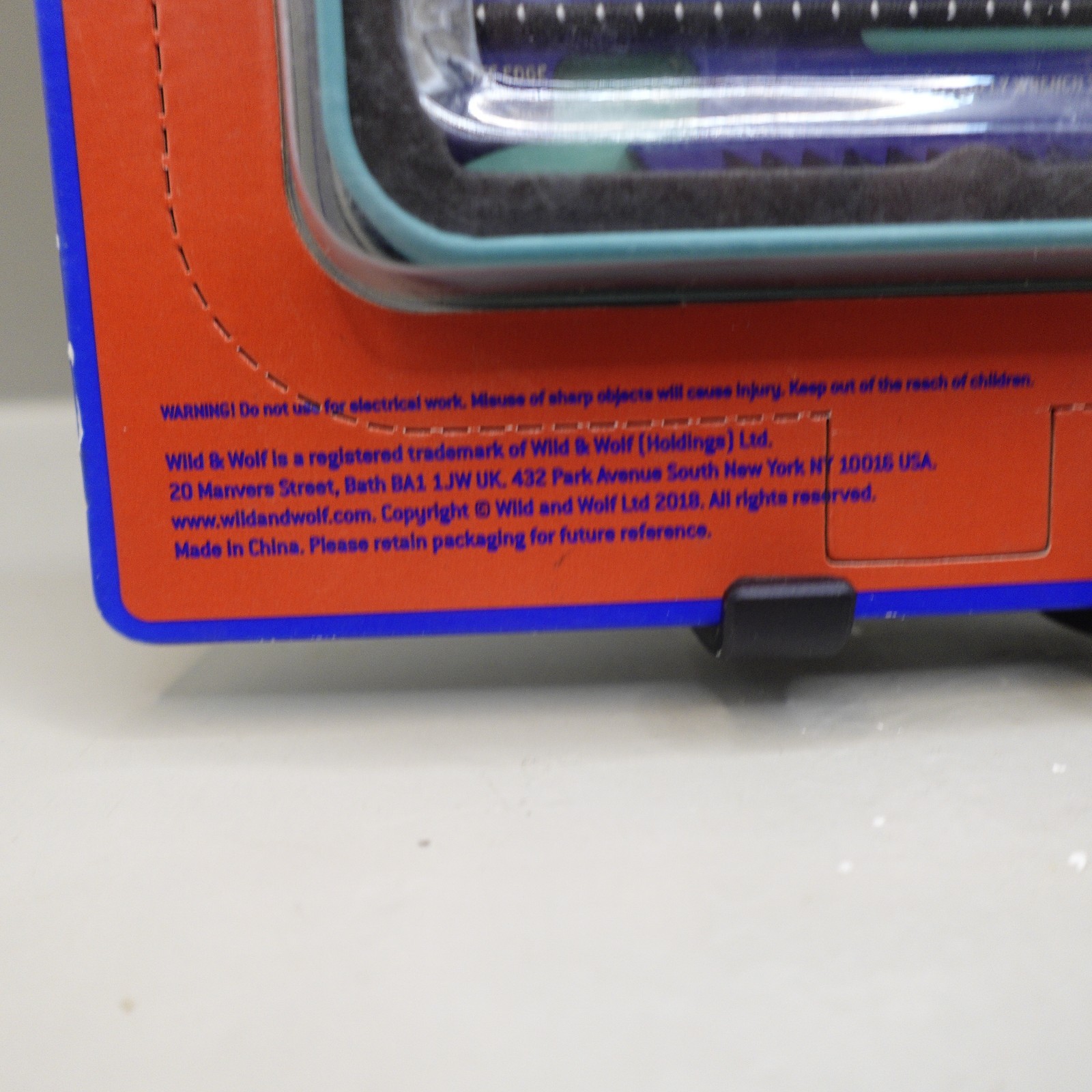 TOOL LOGIC Credit Card Saw/Compass/Bottle-Opener/ Knife 9 Tools in 1