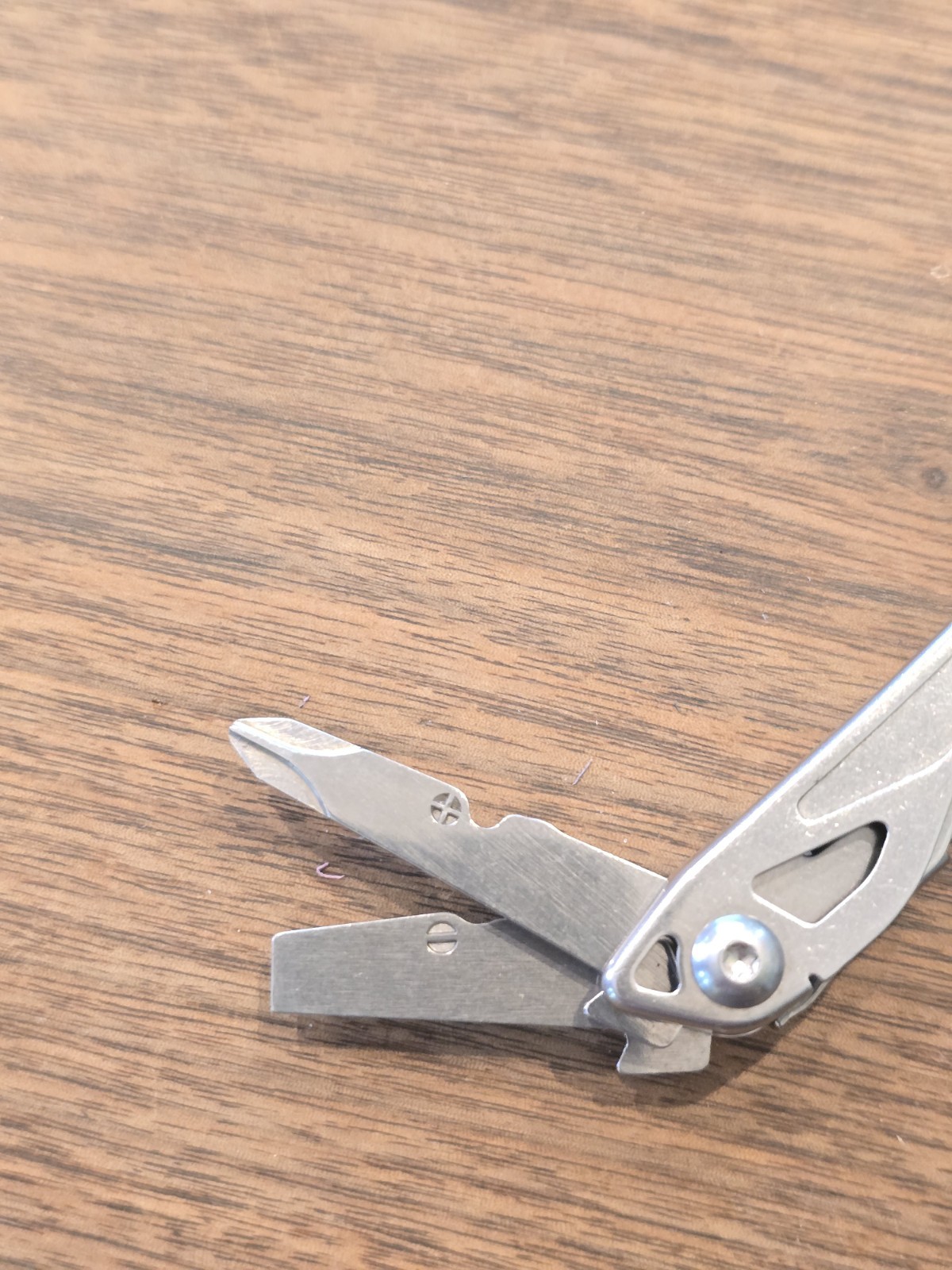 Leatherman Sidekick Multi-Tool, Knife, Pliers, Saw, Stainless With Sheath
