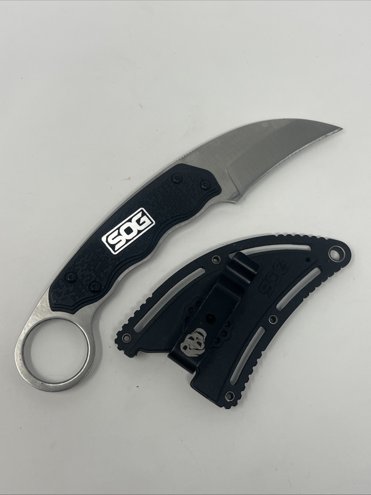 SOG GAMBIT CURVED SHEEPSFOOT FIXED BLADE KNIFE & SHEATH – NM