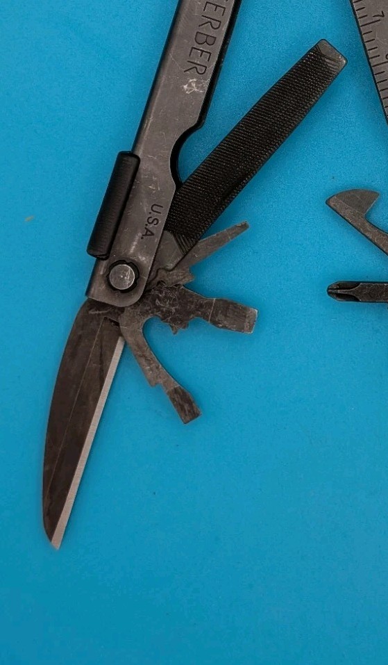 Gerber MP600 Black Oxide Multi-Tool Needle Nose Pliers!
