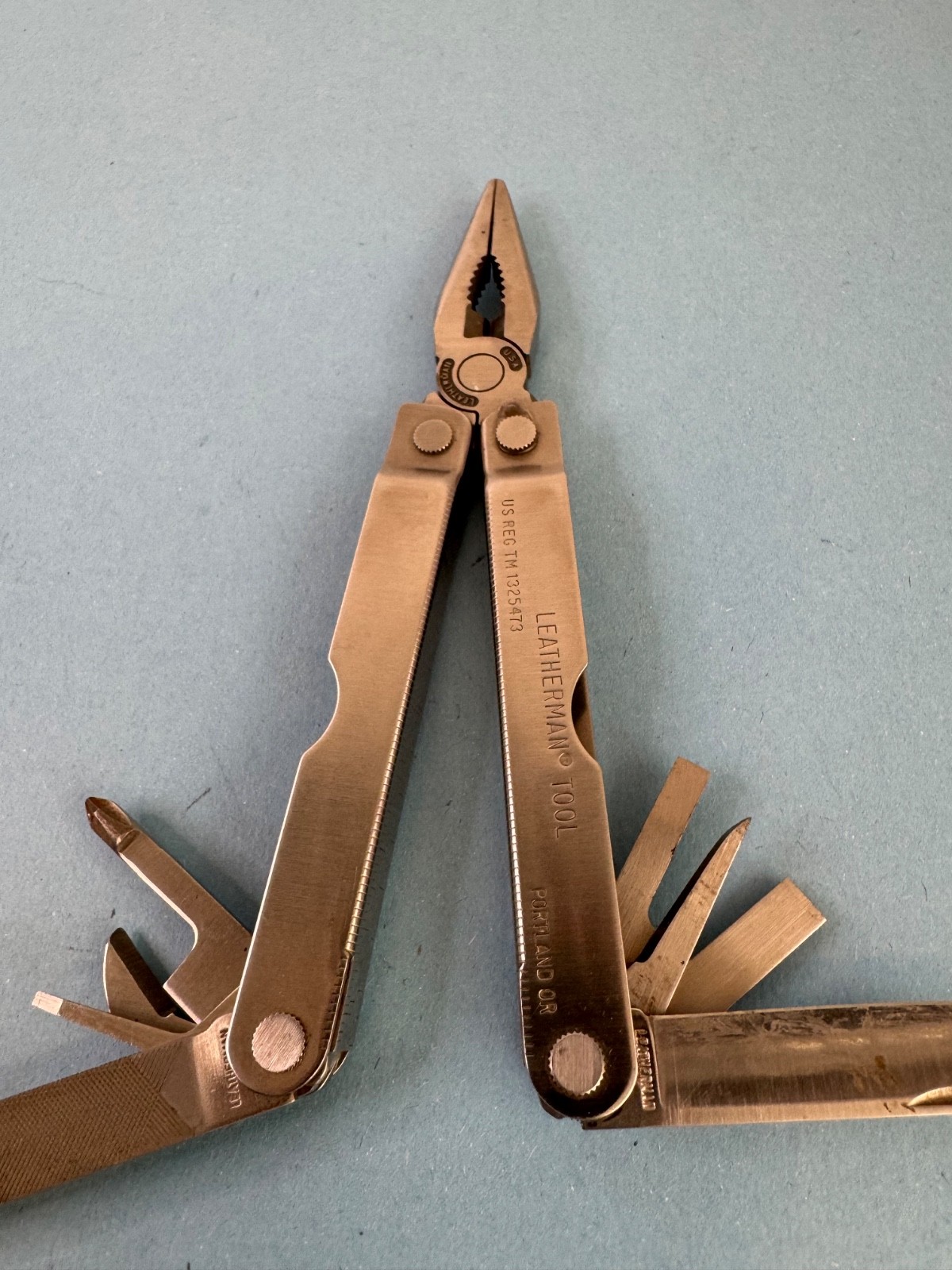 Leatherman Rebar Multi Tool – Pliers, Knife, File, Saw, Screwdrivers