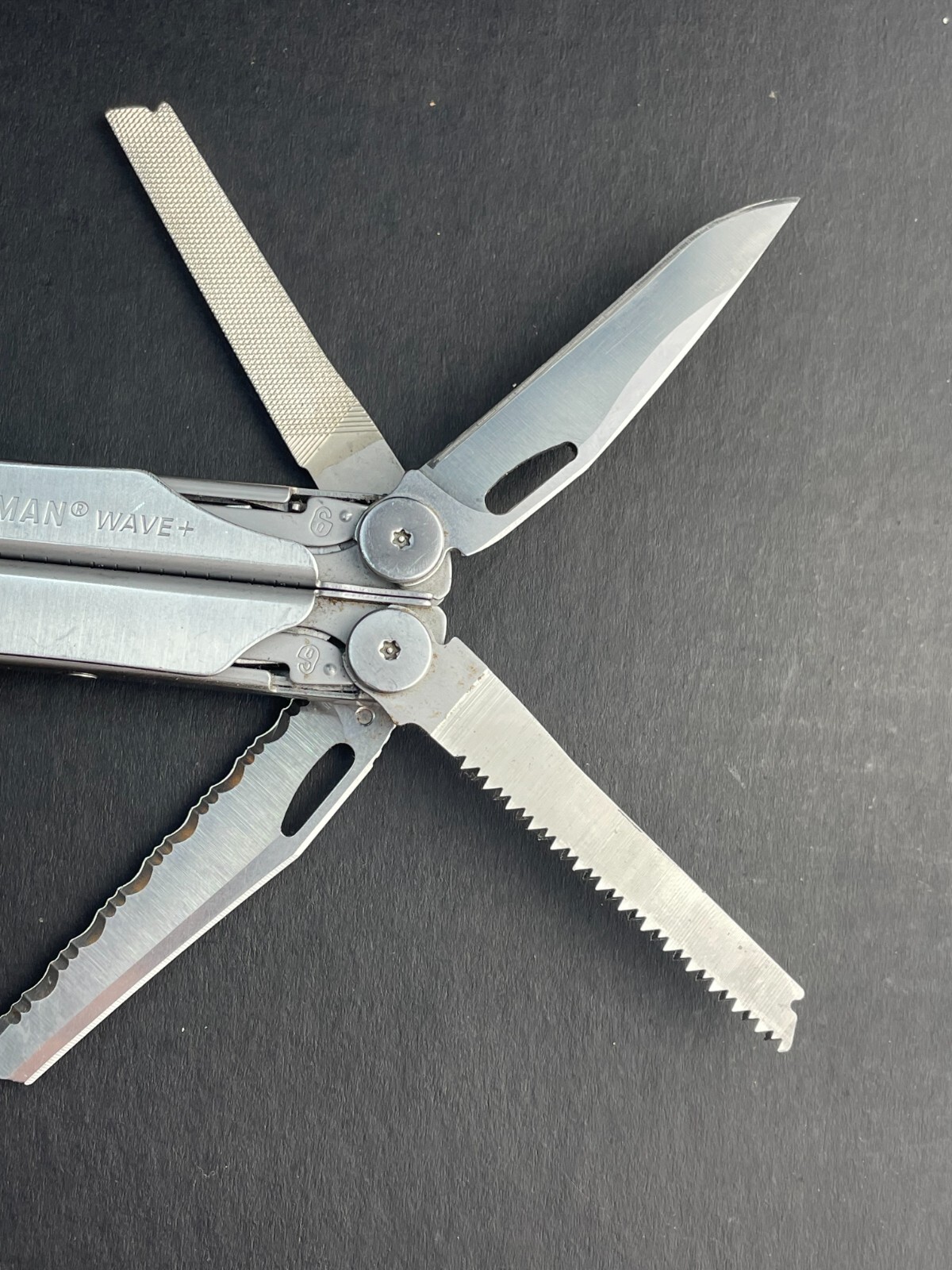 Leatherman Wave+ Plus Multi-Tool 18 Tools Included USA – Parts or Repair