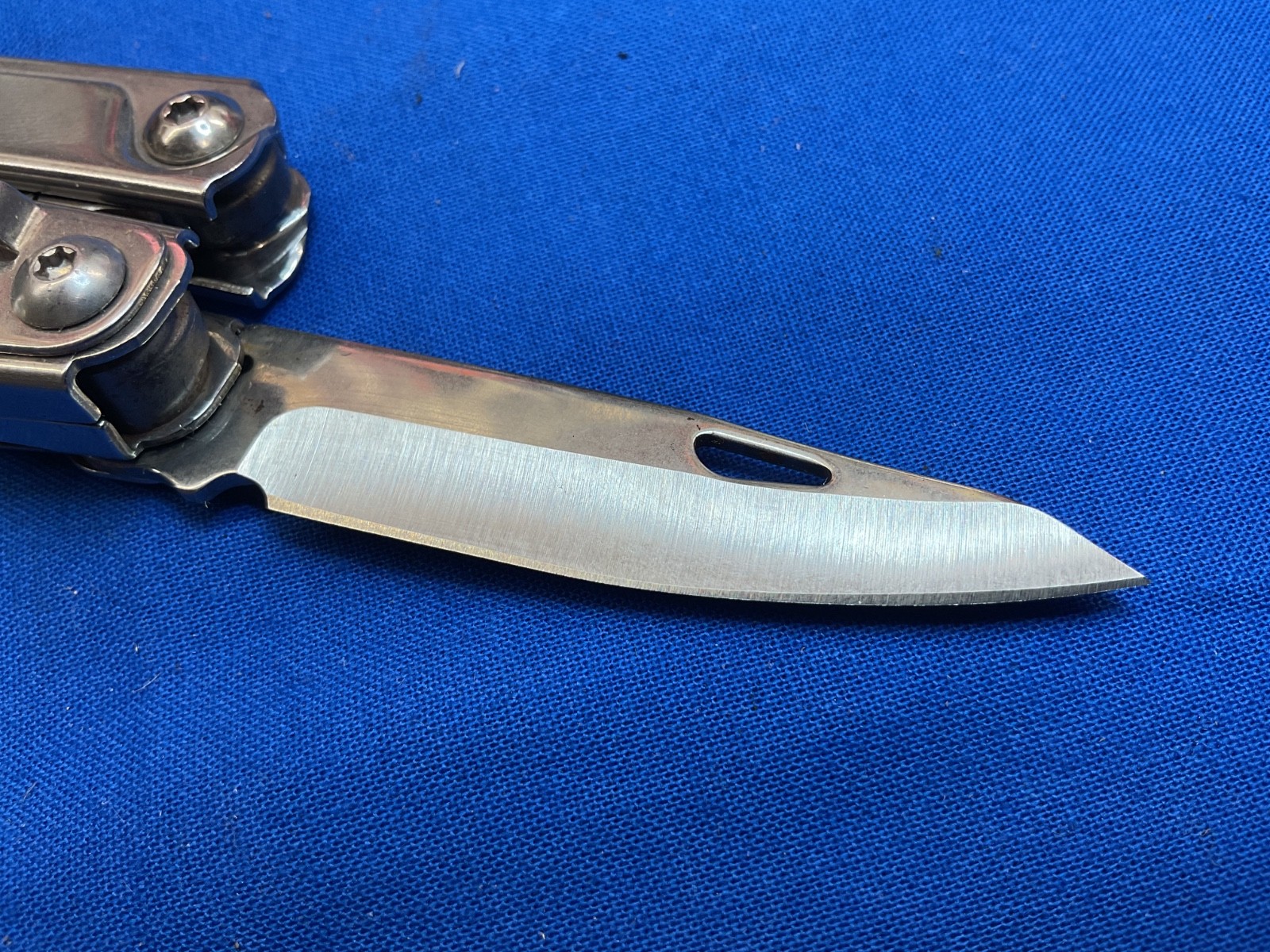 Leatherman Rev Multi-Tool Knife Plier 2023 Date Code