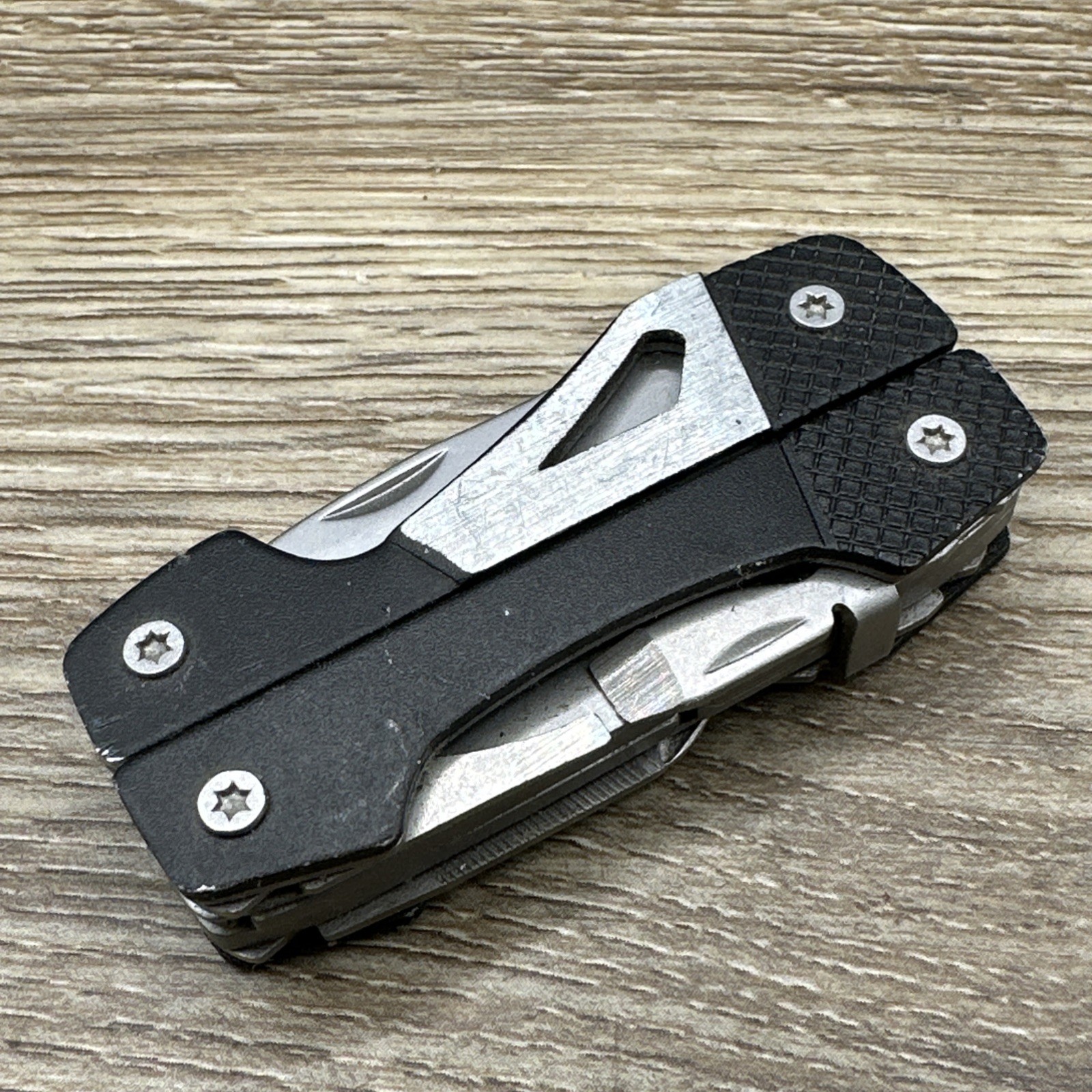 Gerber Vise Multi Tool Multitool Knife Pliers Folding EDC Tool