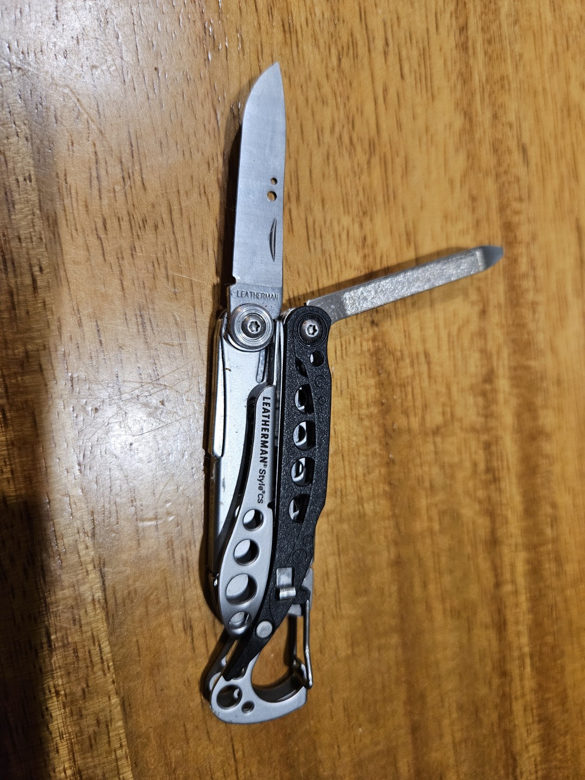 Leatherman Style cs