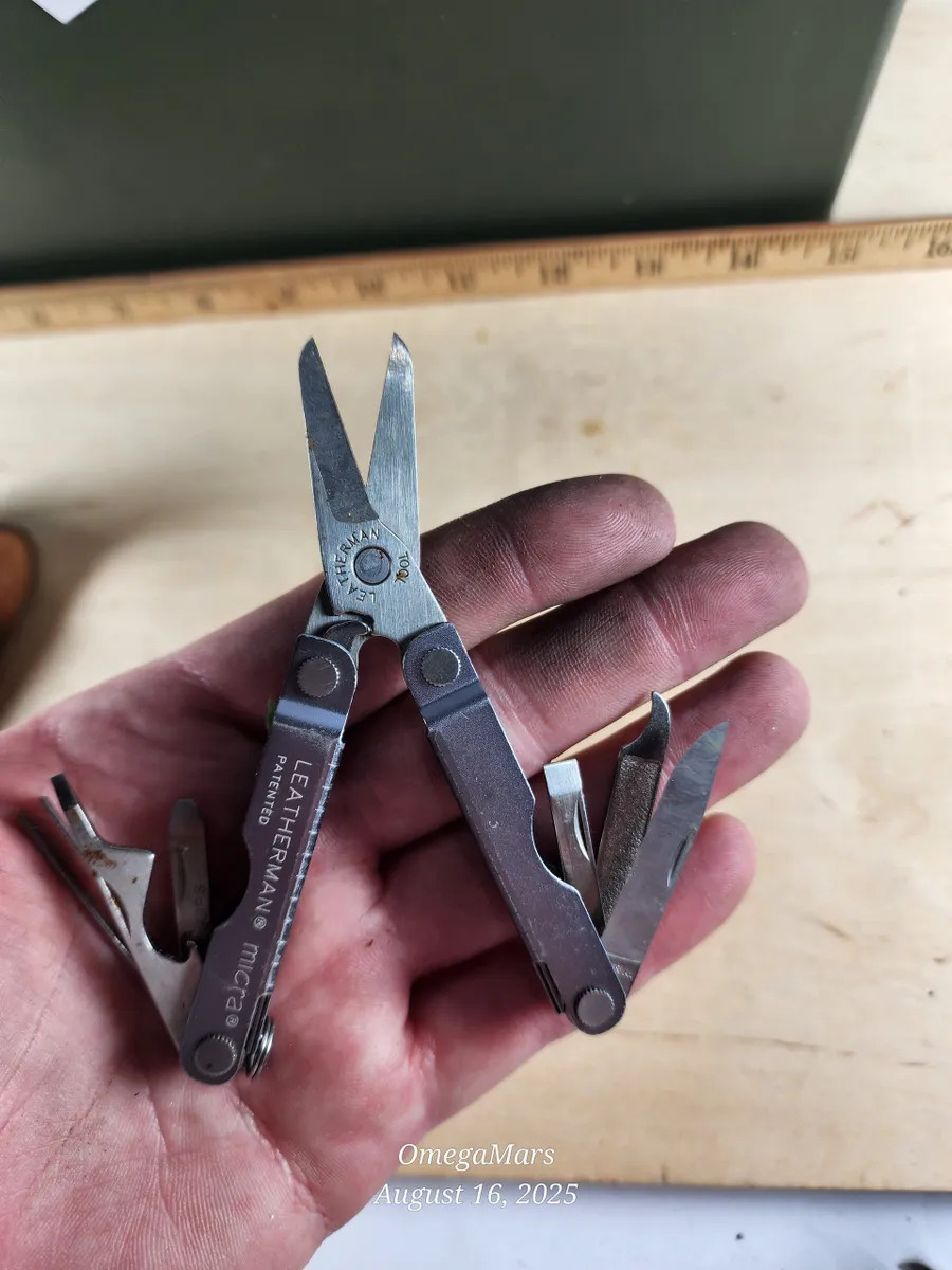 Leatherman Micra Gray #9 Light usage