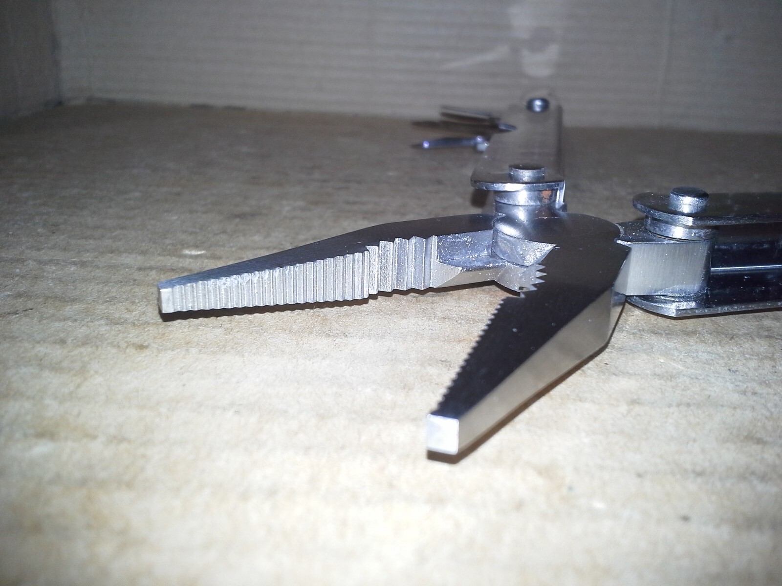 Sheffield Stainless multi tool Made in China Working , VGC