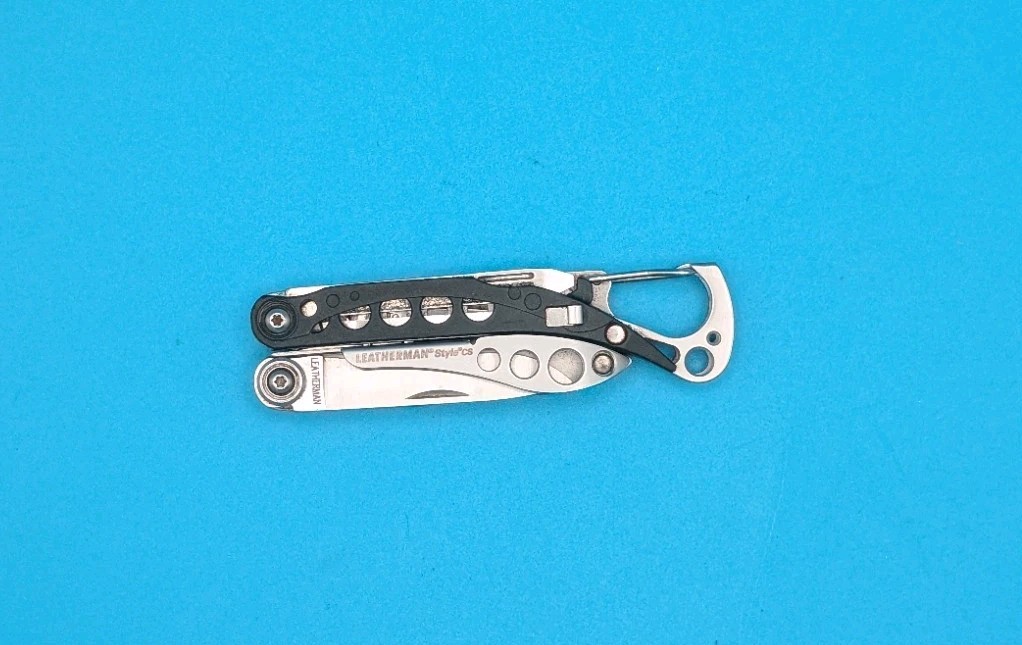 Leatherman Style CS Black Multi-Tool! FAST SHIPPING!