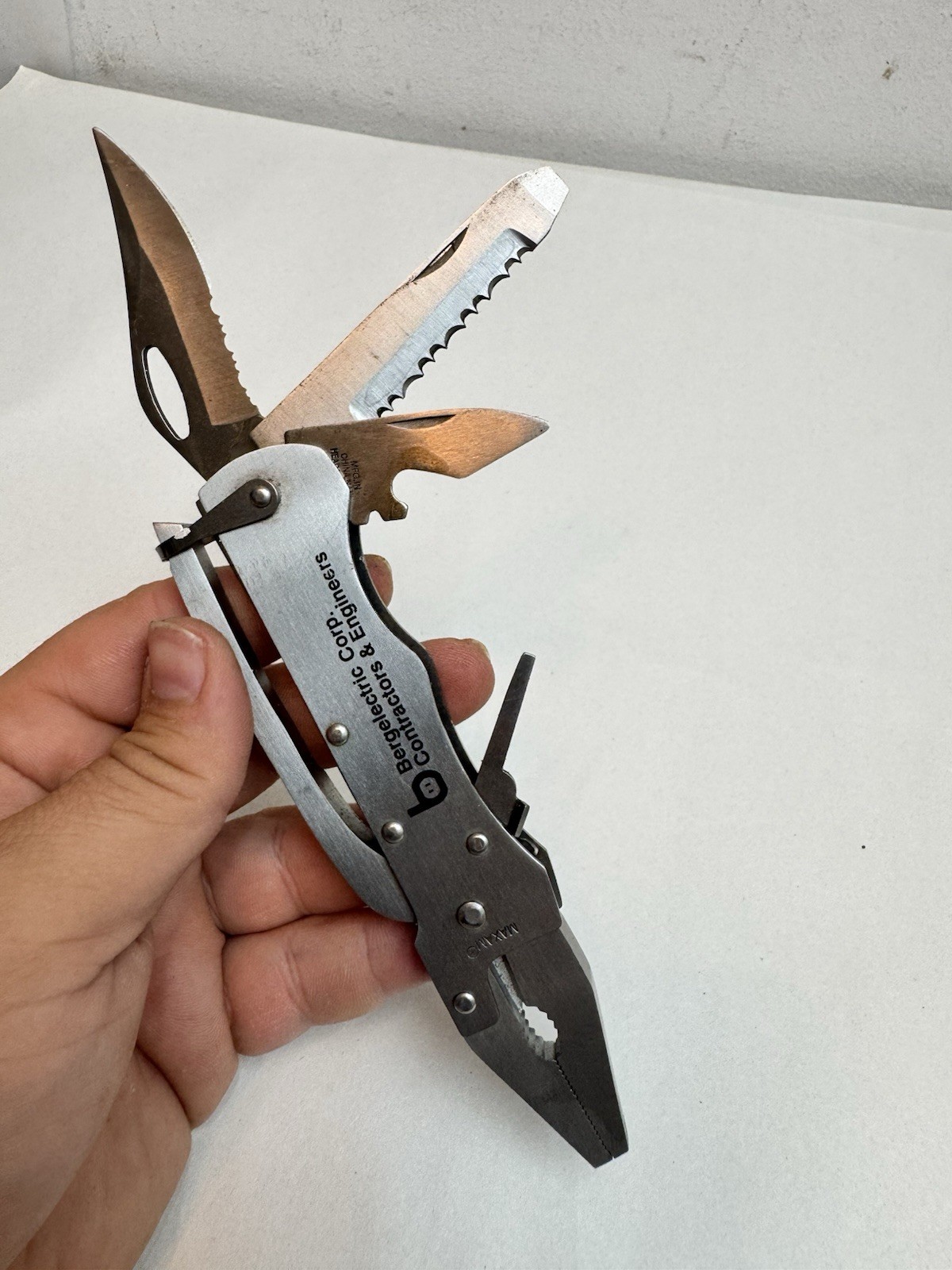 Maxam 14 in 1 Pocket Multi Tool Stainless Steel Heavy Duty (FVS026069)