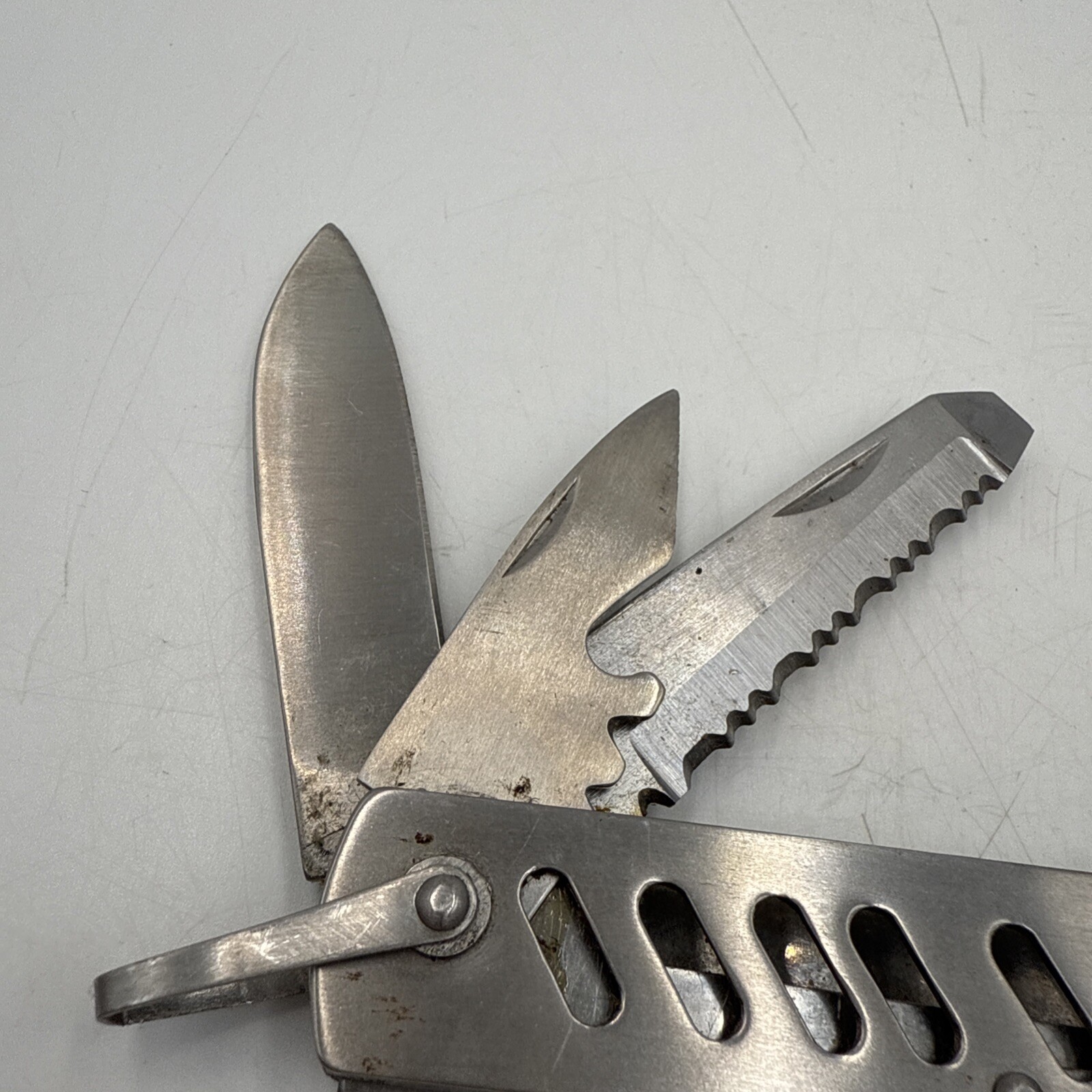Barlow Multi Tool Stainless Steel. Pliers Knives Screwdriver & More