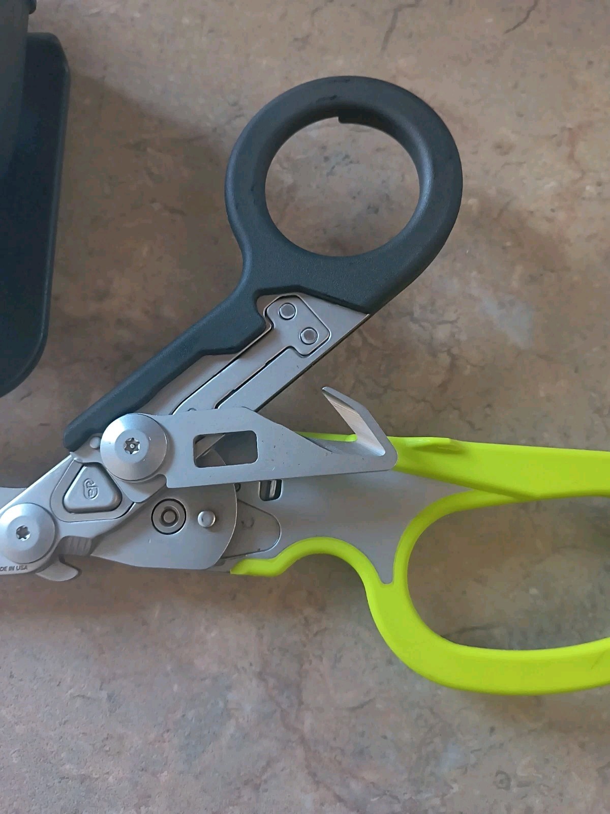 Leatherman Raptor Response Rescue Shears 6 In 1 Green/Black