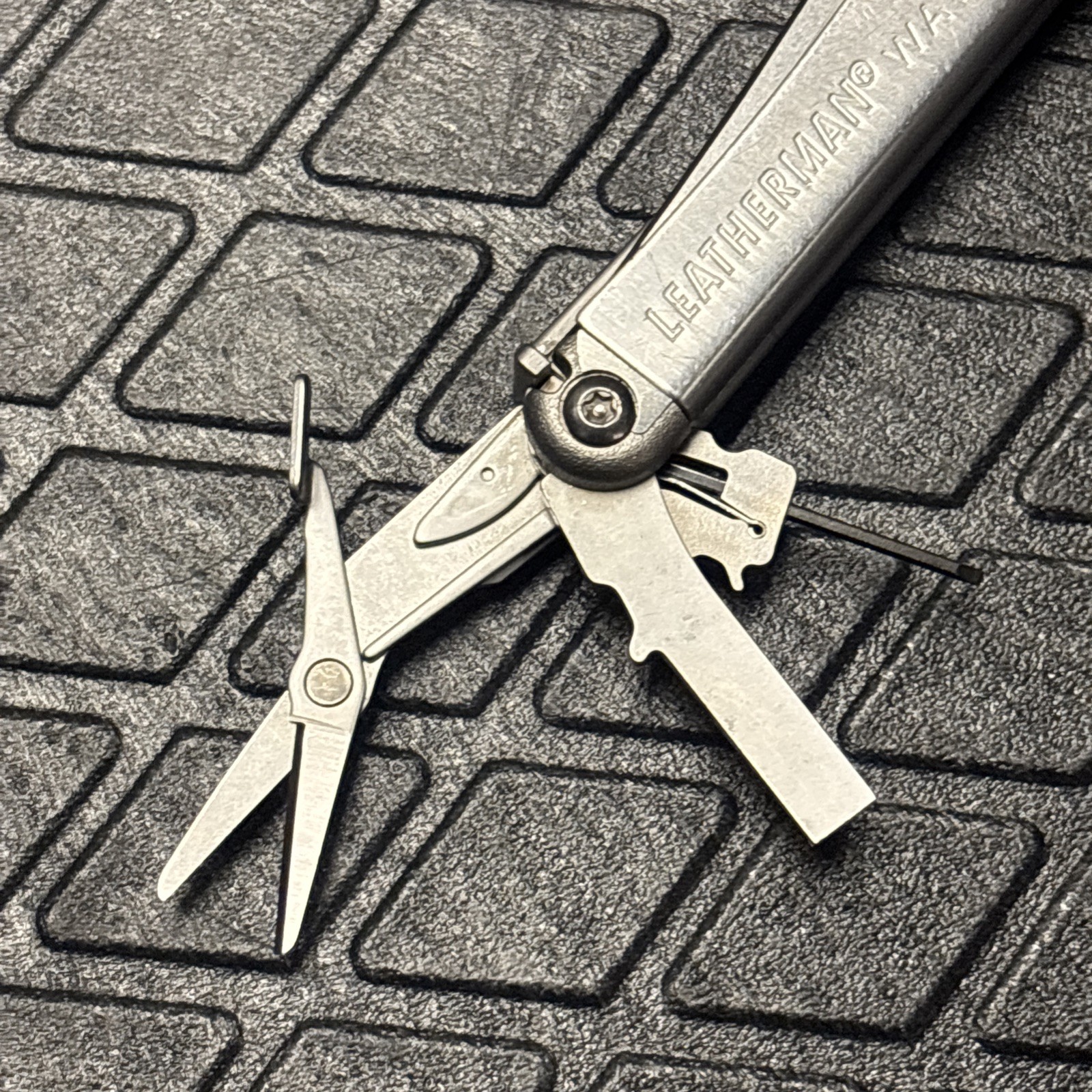 Leatherman Wave Multi-Tool