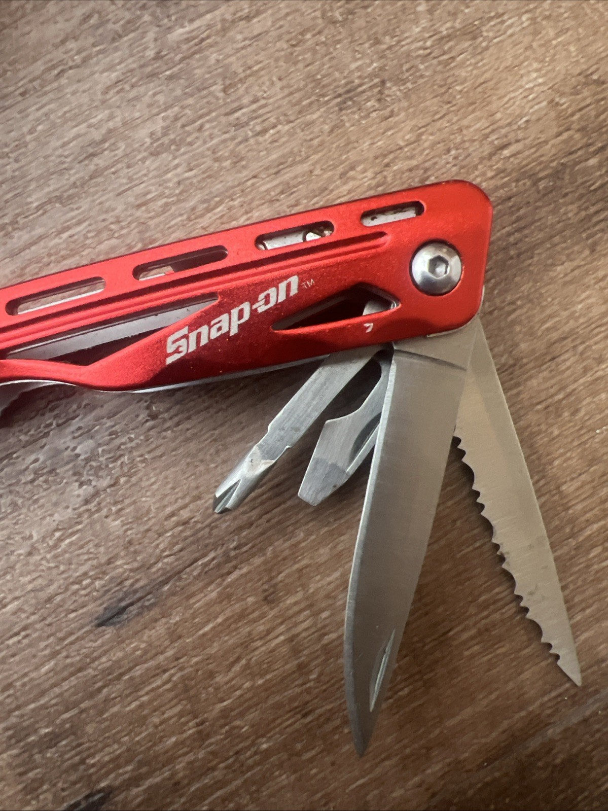 🌟Snap-on Red Stainless Steel 4″ Multi-Tool Pliers, Knife, File, & Sheath, NICE!