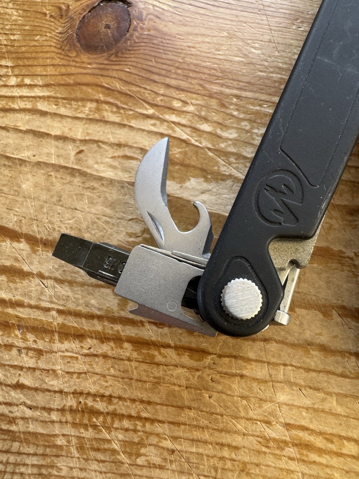 Leatherman Charge AL Silver/Black – Excellent Discontinued
