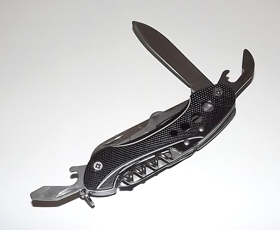 NEW SMARTGEAR STAINLESS STEEL MULTI TOOL POCKET KNIFE BLACK