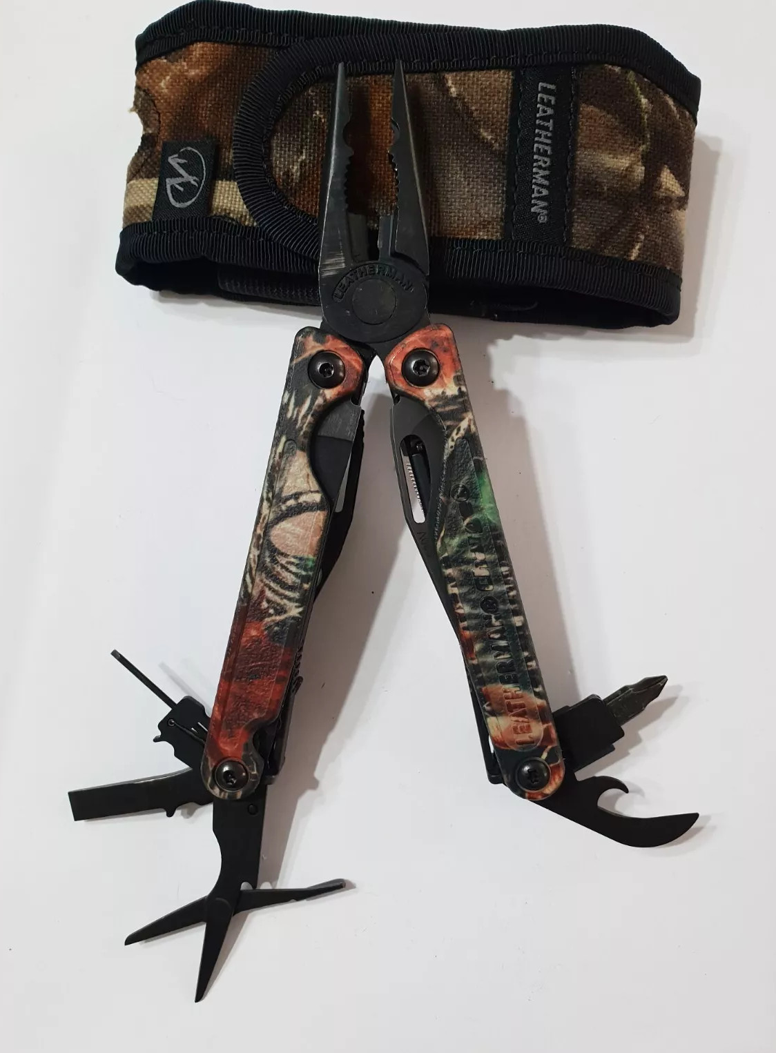 🔥🔥🔥 Leatherman Charge TTI 2009 BO Autumn Camo Titanium Not Used Very Rare