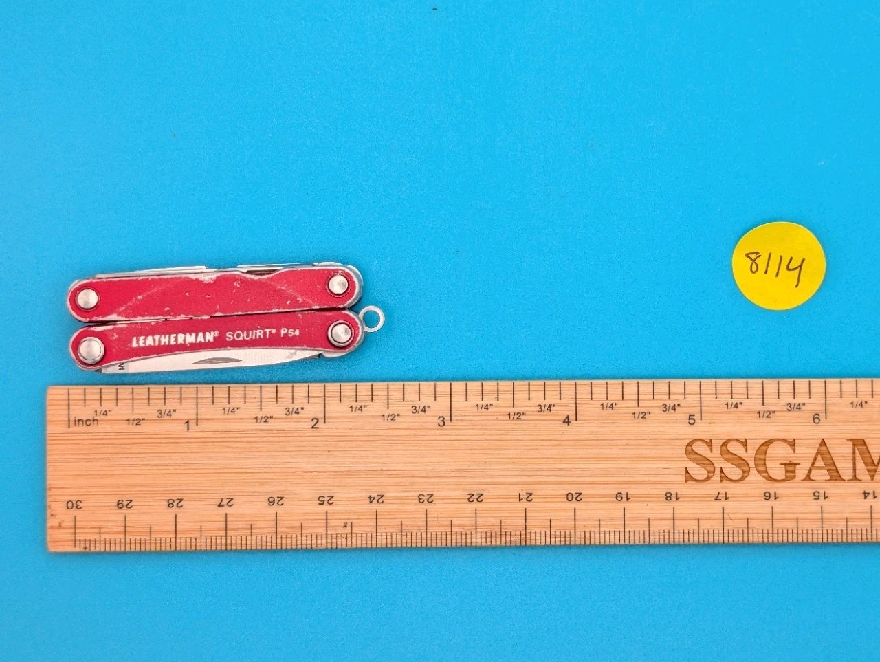 Leatherman SQUIRT PS4 Multi-Tool With Pliers Scissors Knife RED!